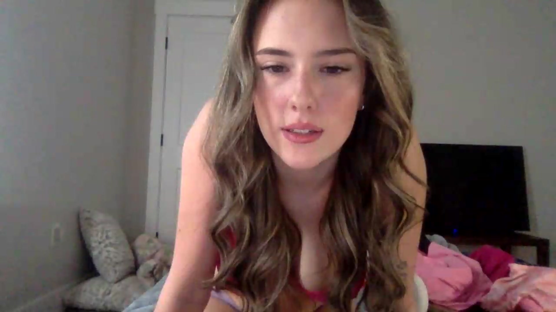 Gallery image thumbnail from Audreylane07's myfreecams stream on, 08/21/2026, 18:25 image 19 of 20