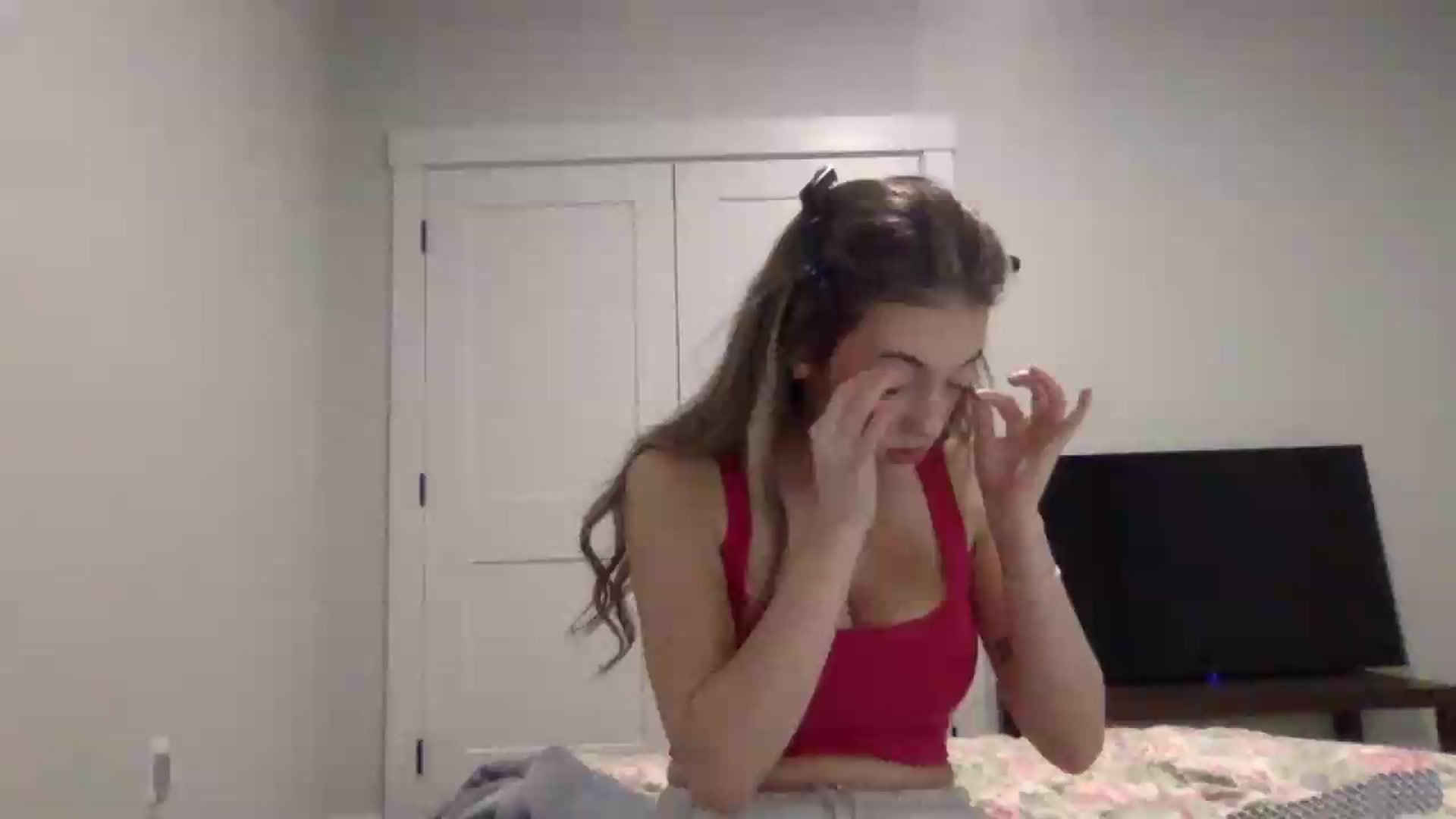 Gallery image thumbnail from Audreylane07's myfreecams stream on, 08/29/2026, 24:00 image 4 of 20