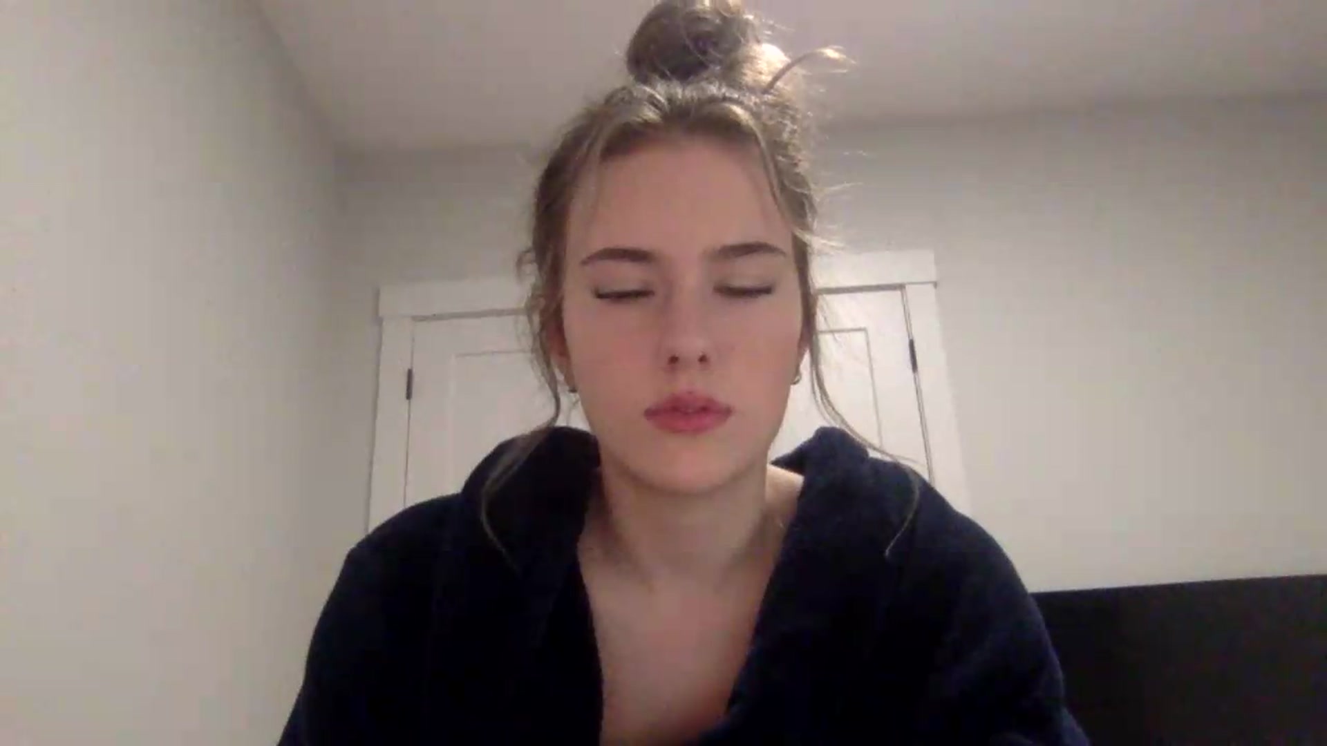 Gallery image thumbnail from Audreylane07's myfreecams stream on, 08/31/2026, 03:16 image 17 of 20
