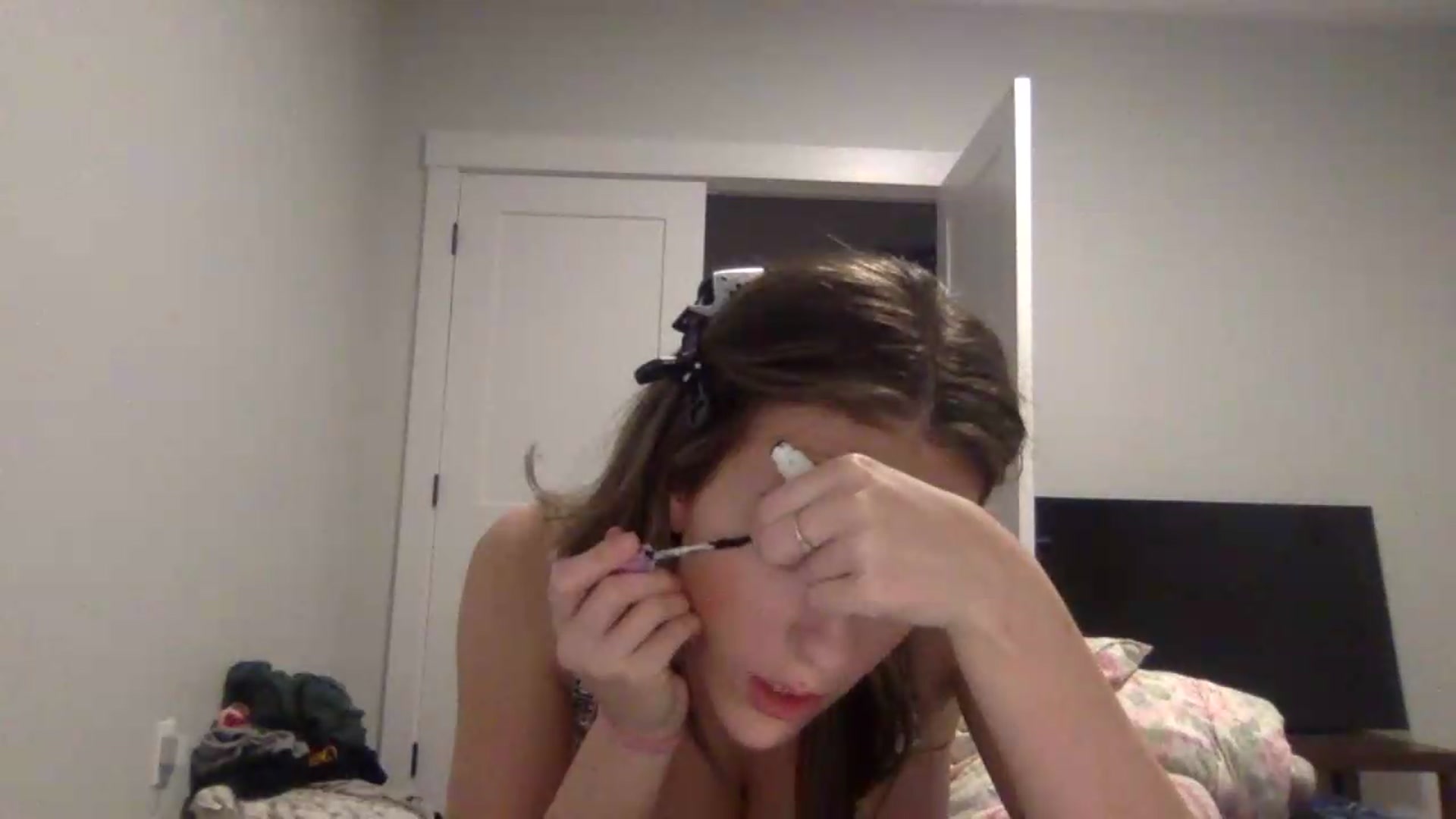 Gallery image thumbnail from Audreylane07's myfreecams stream on, 08/31/2026, 23:34 image 10 of 20