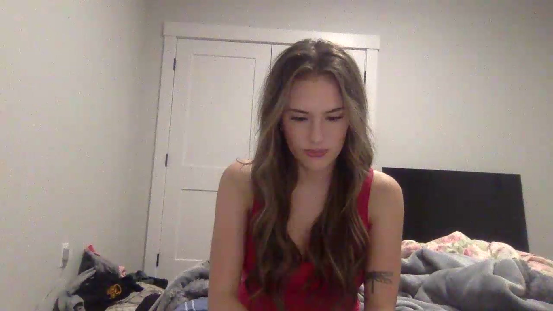 Gallery image thumbnail from Audreylane07's myfreecams stream on, 09/01/2026, 24:59 image 5 of 20