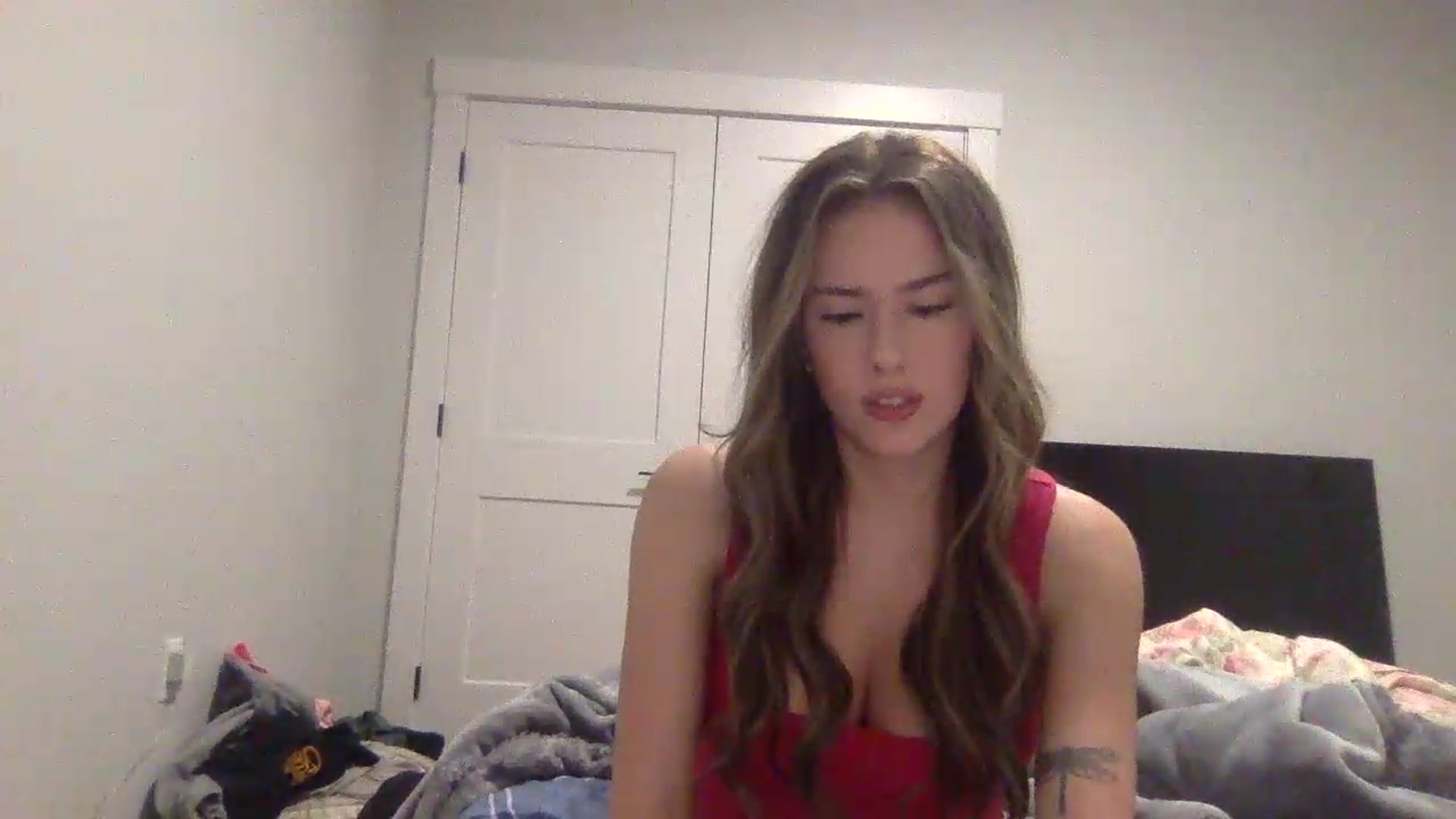 Gallery image thumbnail from Audreylane07's myfreecams stream on, 09/01/2026, 24:59 image 14 of 20