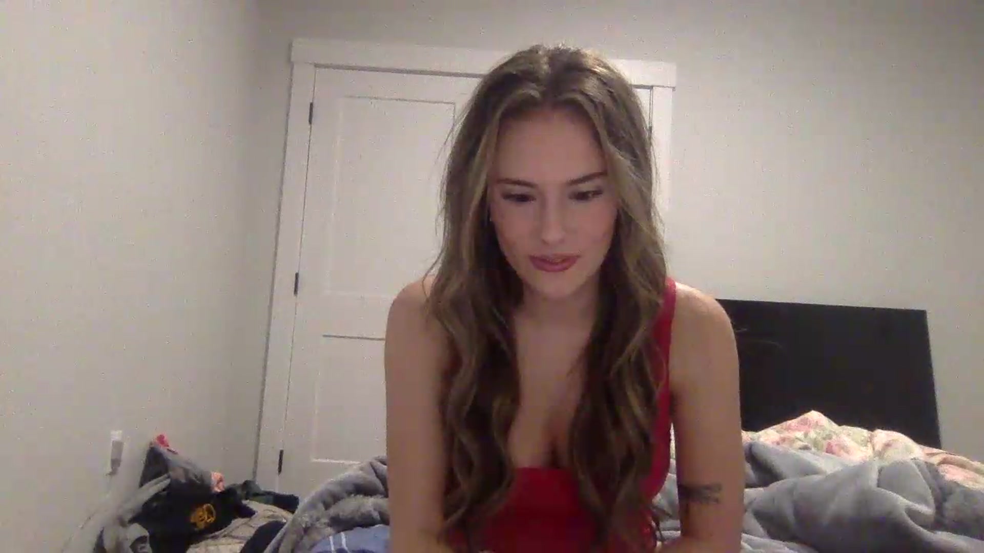 Gallery image thumbnail from Audreylane07's myfreecams stream on, 09/01/2026, 24:59 image 2 of 20