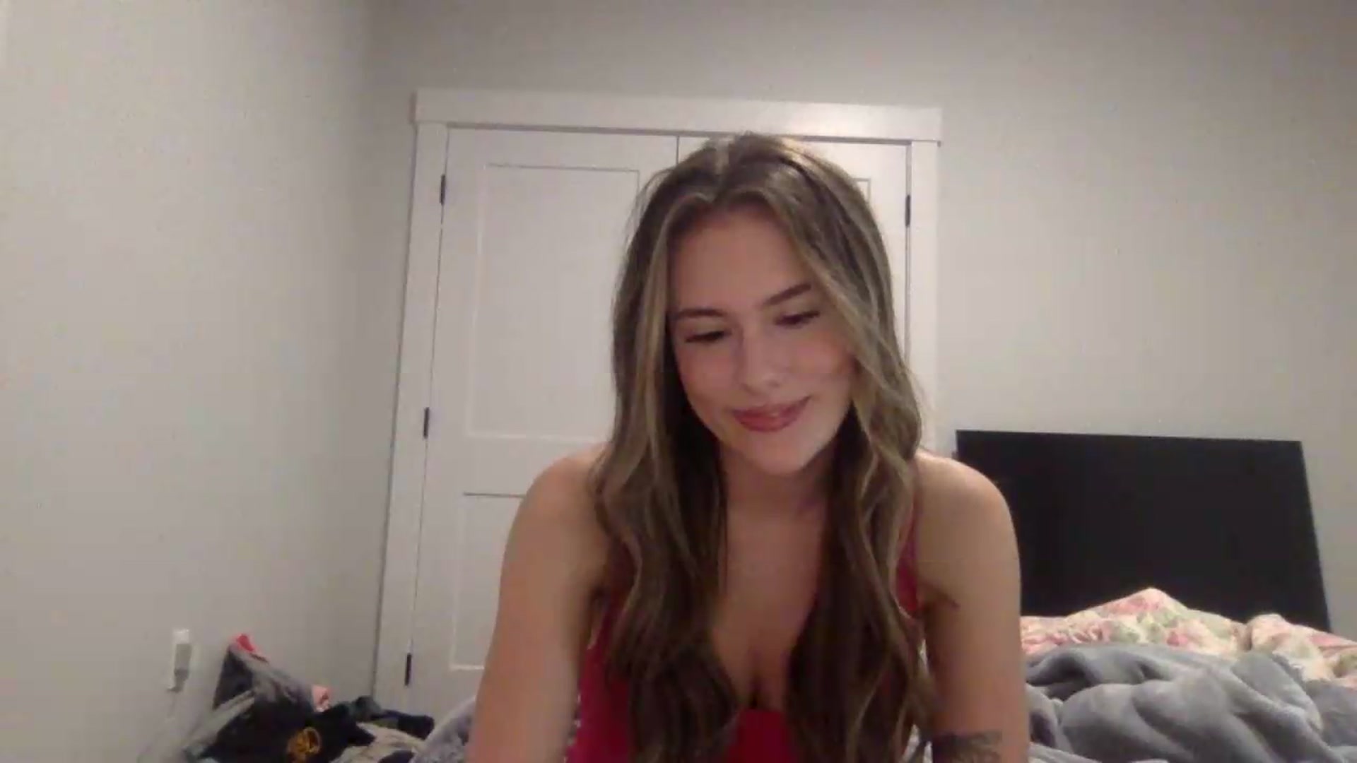 Gallery image thumbnail from Audreylane07's myfreecams stream on, 09/01/2026, 01:36 image 6 of 20