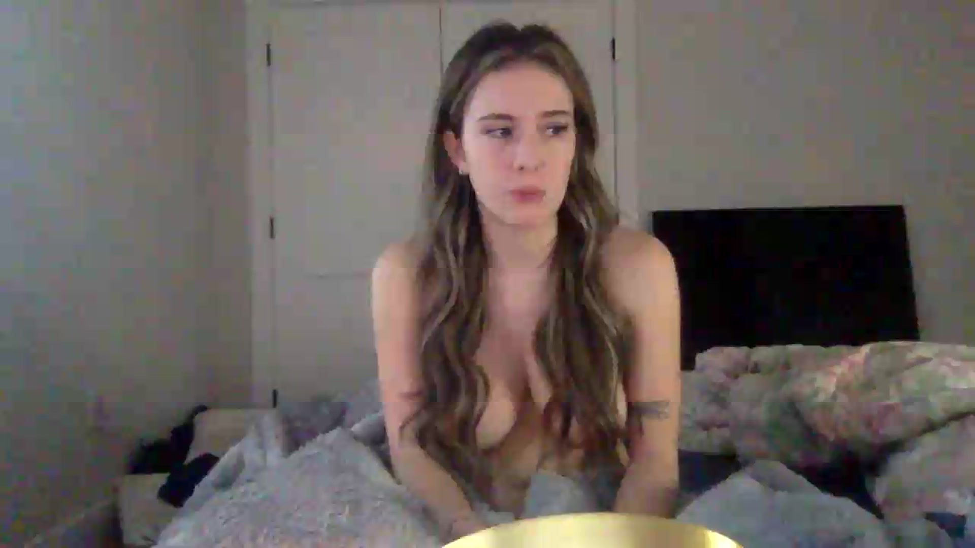 Gallery image thumbnail from Audreylane07's myfreecams stream on, 09/02/2026, 15:40 image 18 of 20