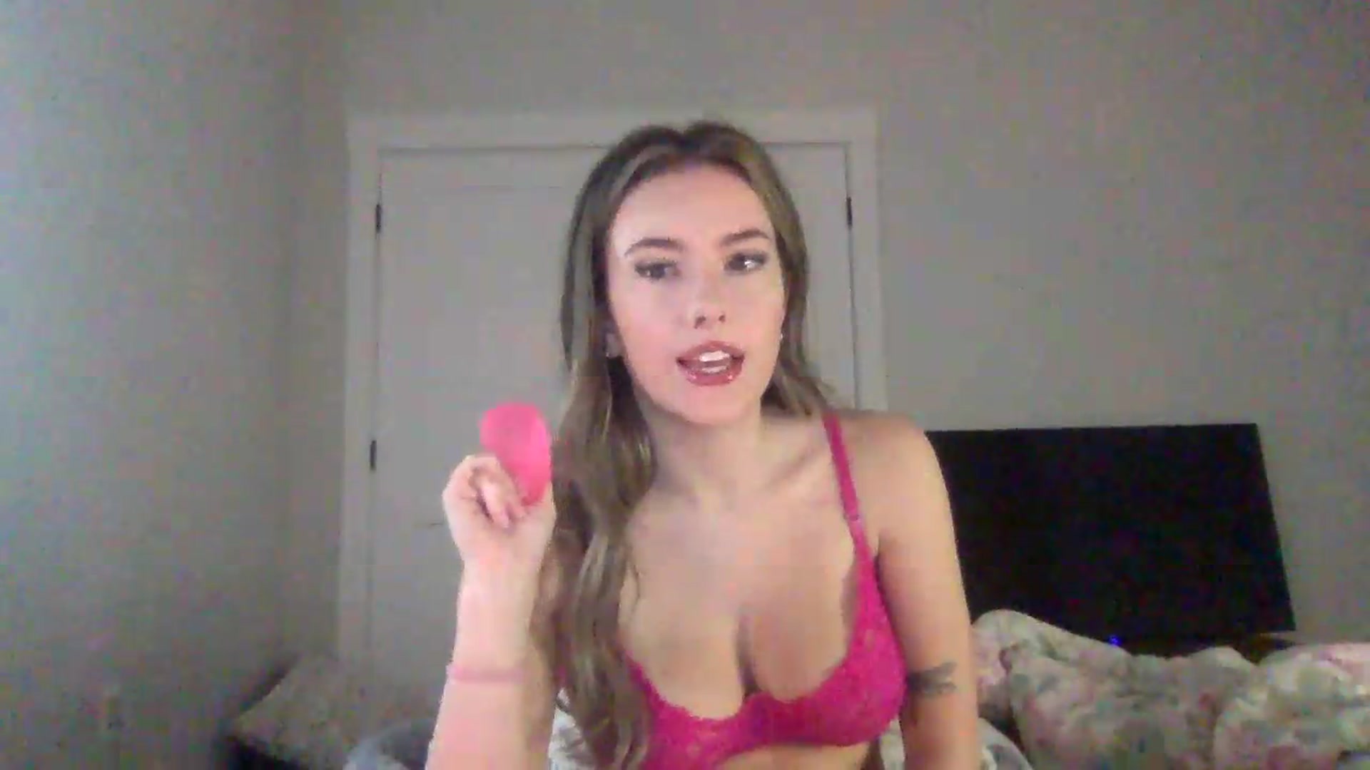 Gallery image thumbnail from Audreylane07's myfreecams stream on, 09/02/2026, 16:50 image 7 of 20