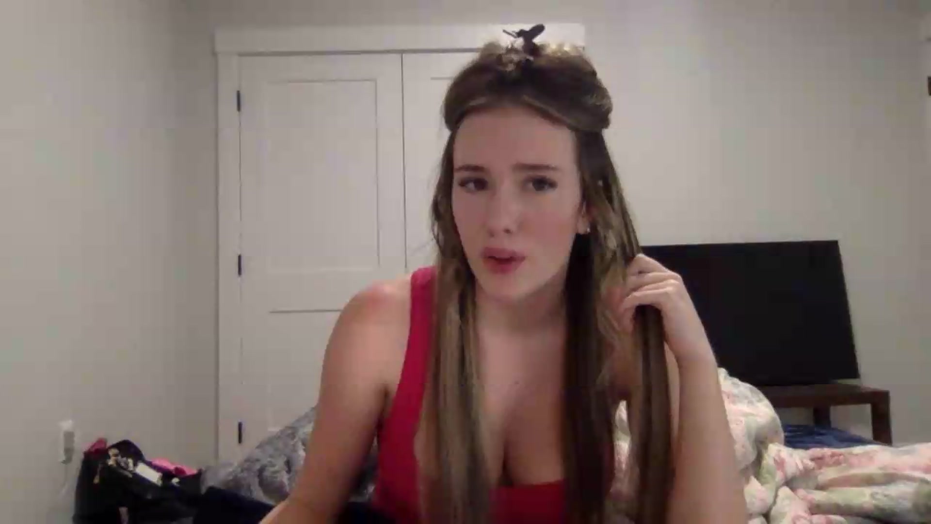 Gallery image thumbnail from Audreylane07's myfreecams stream on, 09/04/2026, 23:32 image 18 of 20