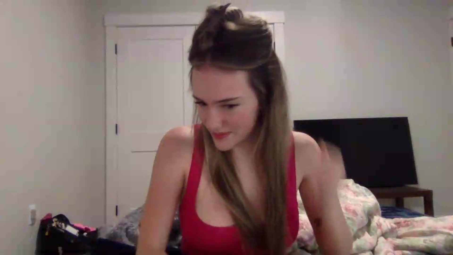 Gallery image thumbnail from Audreylane07's myfreecams stream on, 09/04/2026, 23:32 image 17 of 20