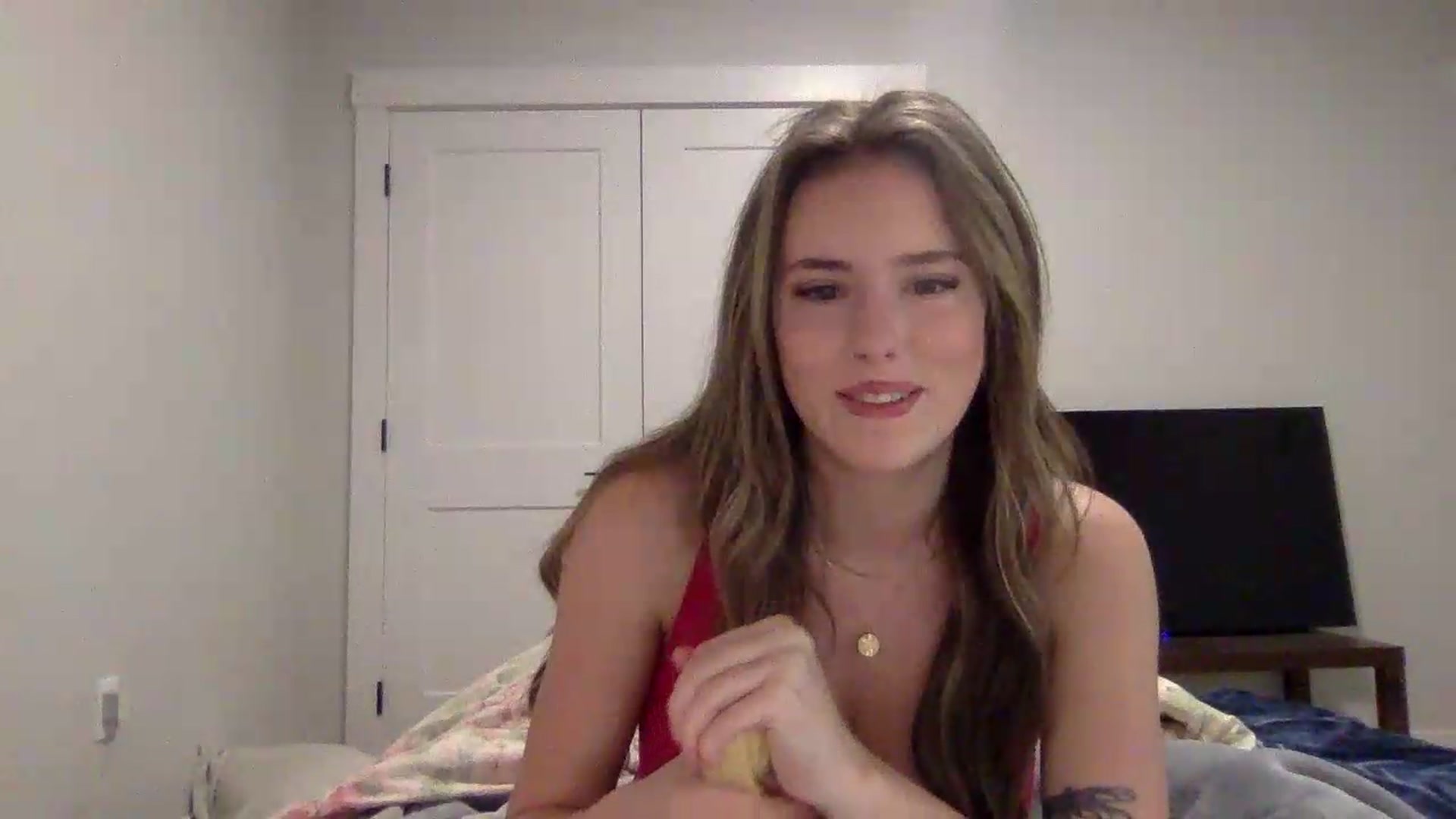 Gallery image thumbnail from Audreylane07's myfreecams stream on, 09/08/2026, 24:33 image 7 of 20