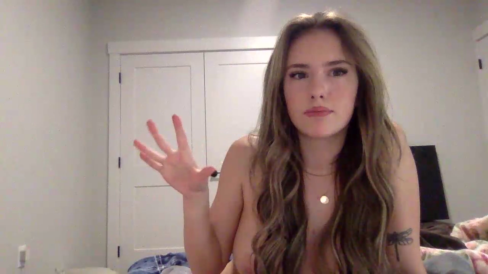 Gallery image thumbnail from Audreylane07's myfreecams stream on, 09/08/2026, 24:33 image 18 of 20