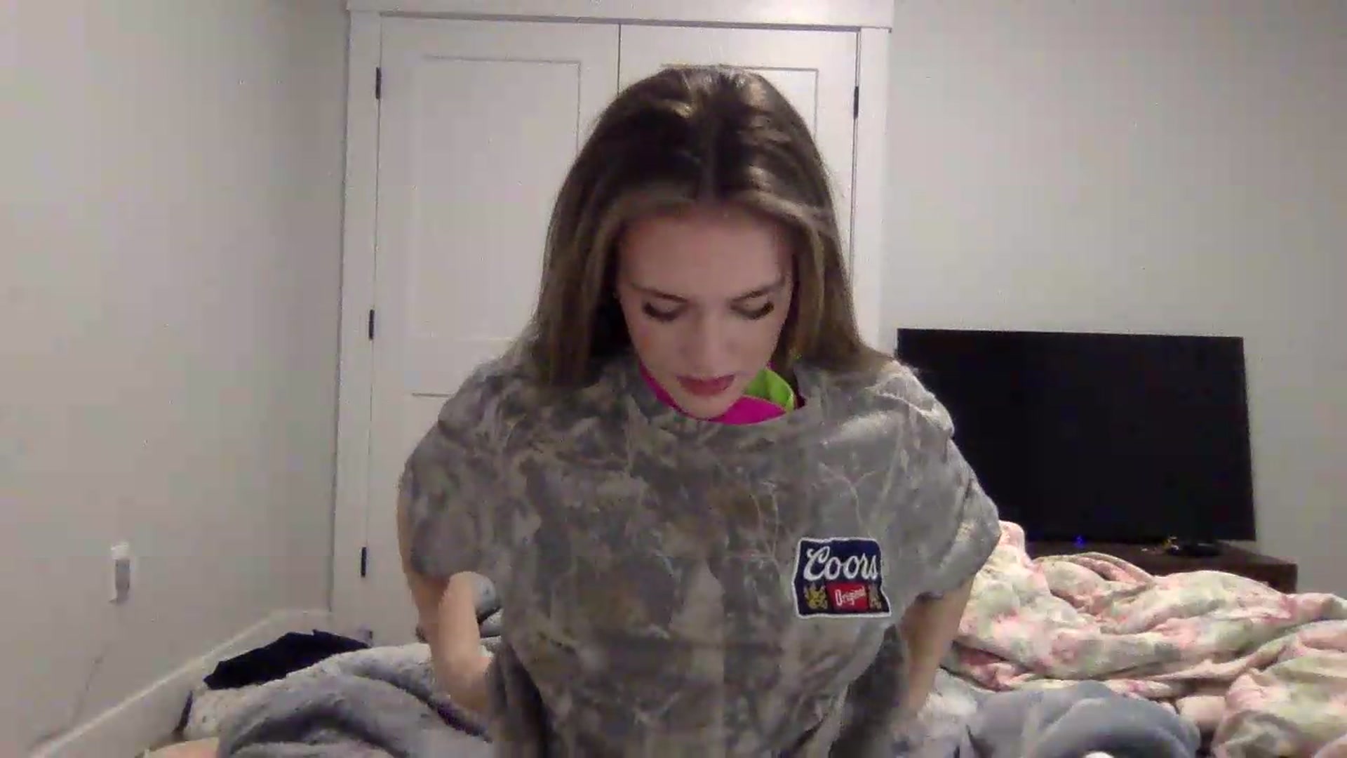 Gallery image thumbnail from Audreylane07's myfreecams stream on, 09/10/2026, 01:31 image 7 of 20