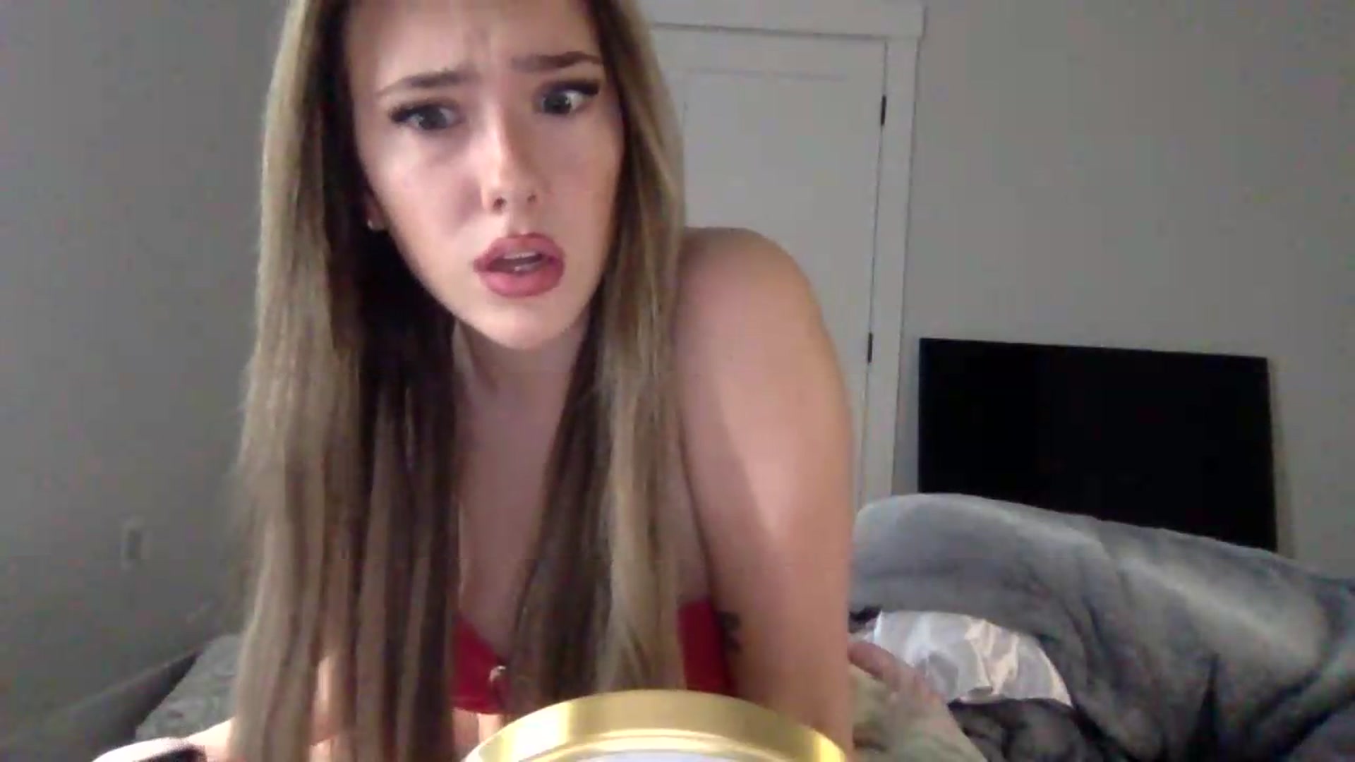 Gallery image thumbnail from Audreylane07's myfreecams stream on, 09/12/2026, 18:28 image 17 of 20