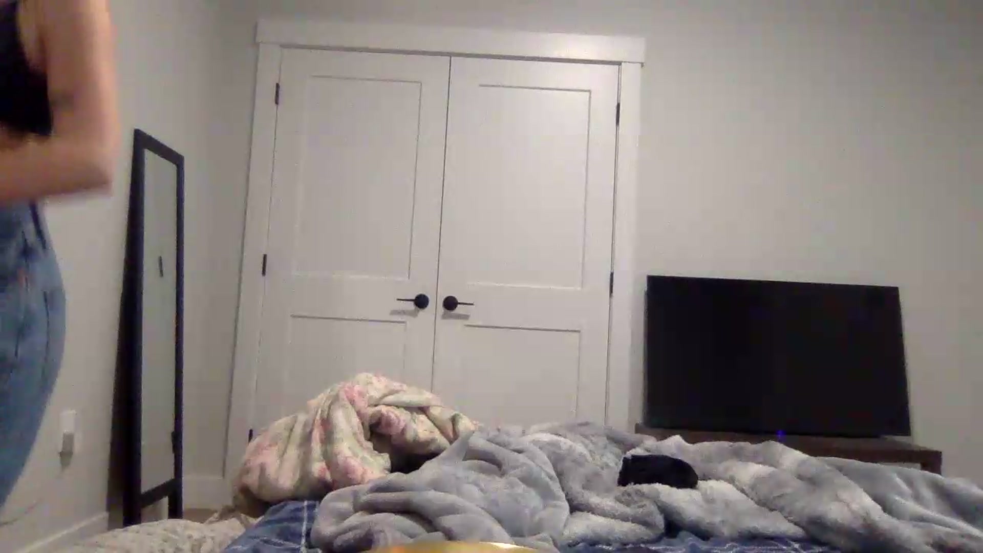 Gallery image thumbnail from Audreylane07's myfreecams stream on, 09/15/2026, 01:06 image 2 of 20