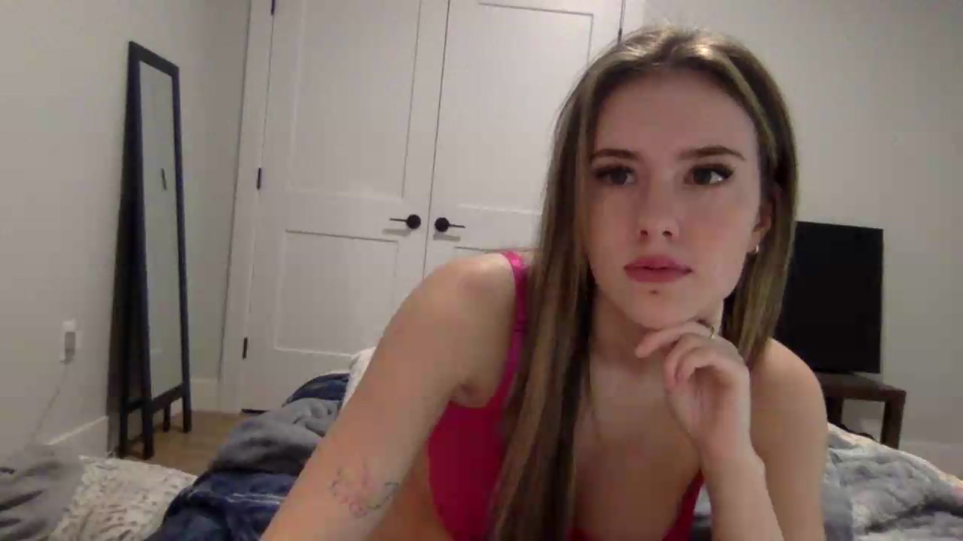 Gallery image thumbnail from Audreylane07's myfreecams stream on, 09/24/2026, 24:13 image 6 of 20