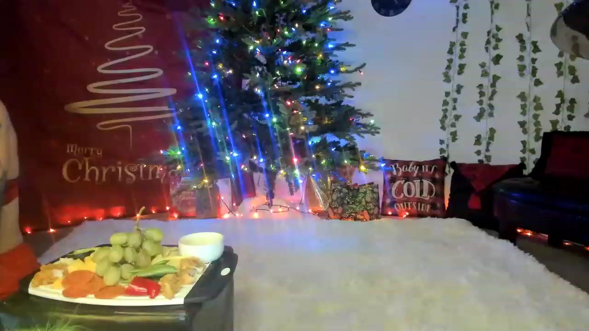 Gallery image thumbnail from AudryLikes's myfreecams stream on, 12/21/2022, 04:45 image 4 of 20