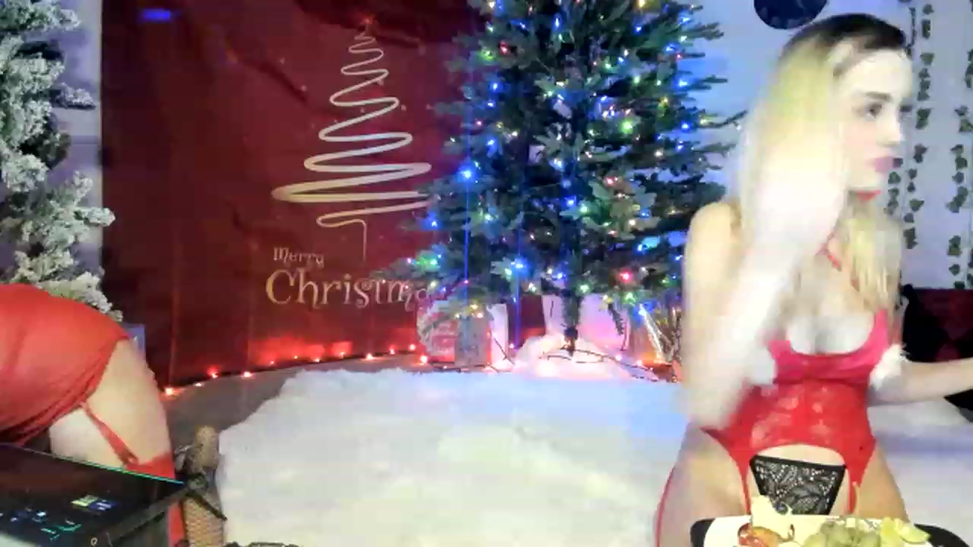 Gallery image thumbnail from AudryLikes's myfreecams stream on, 12/21/2022, 05:17 image 5 of 20