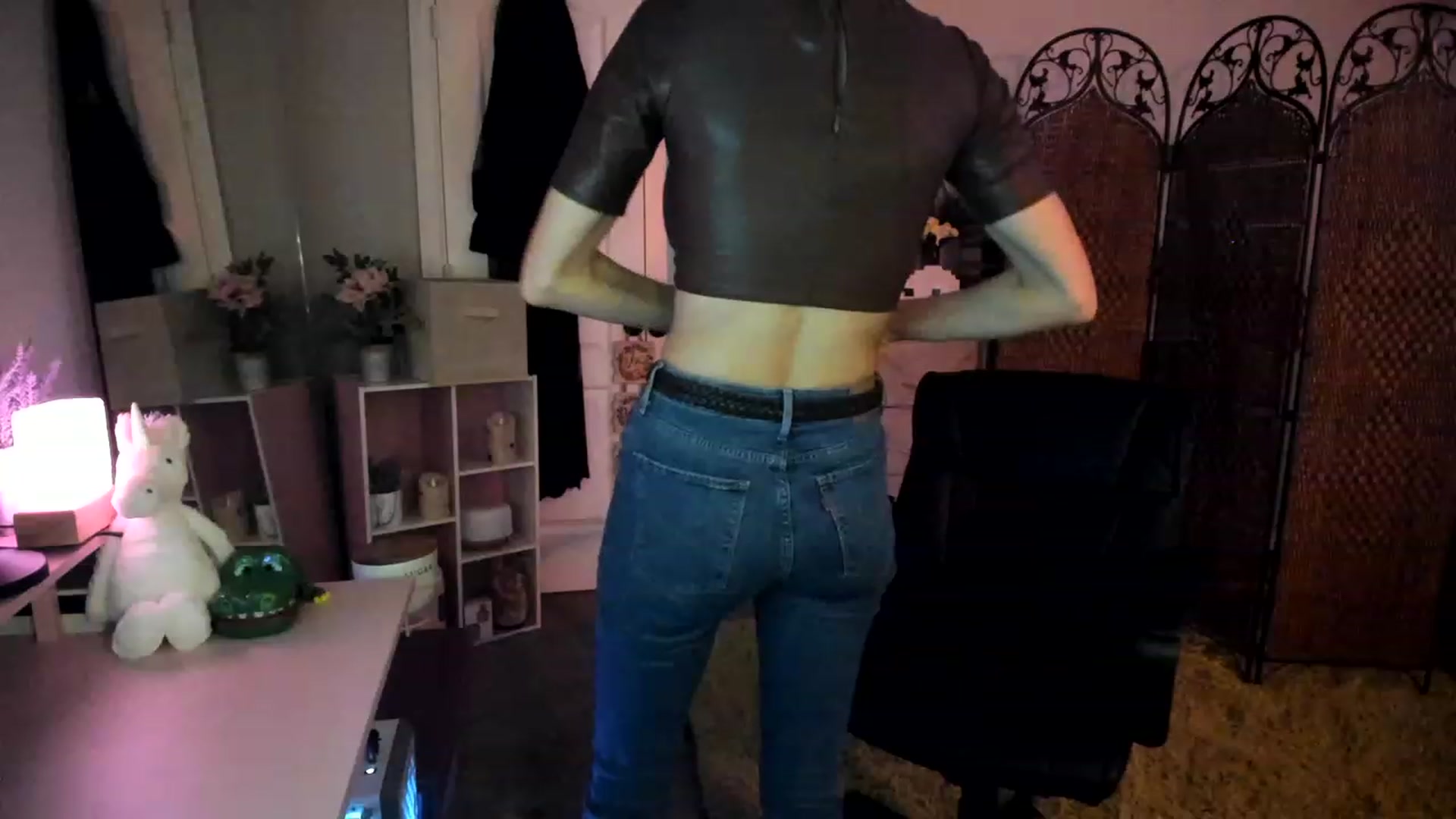 Gallery image thumbnail from AudryLikes's myfreecams stream on, 12/28/2022, 07:38 image 12 of 20