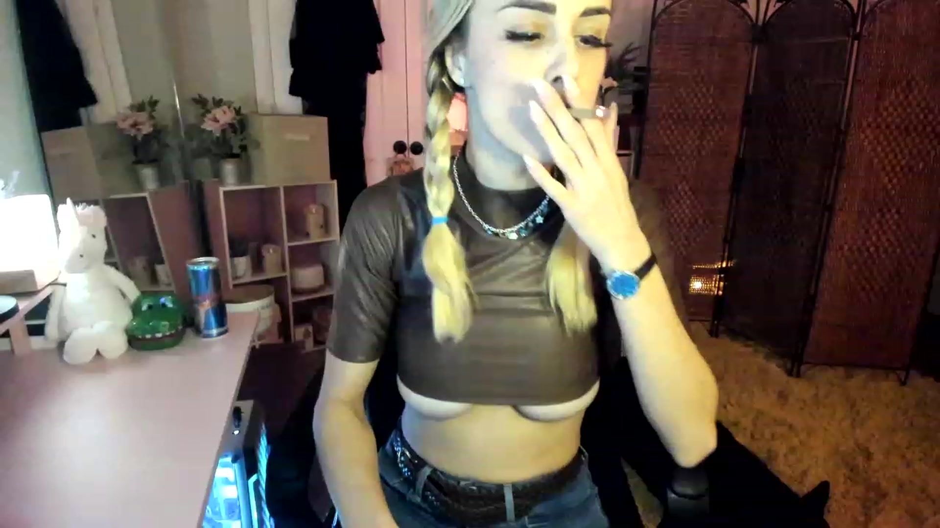 Gallery image thumbnail from AudryLikes's myfreecams stream on, 12/28/2022, 07:38 image 2 of 20