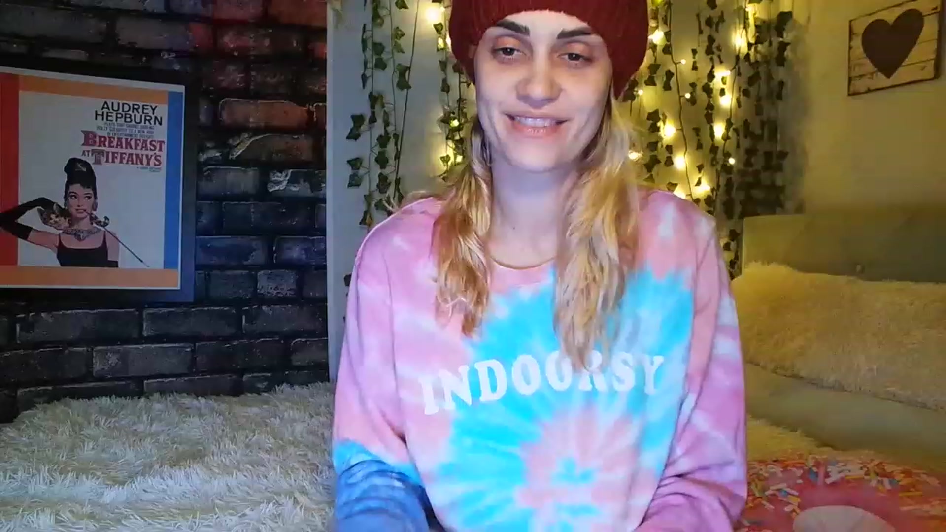 Gallery image thumbnail from AudryLikes's myfreecams stream on, 01/04/2023, 13:27 image 13 of 20