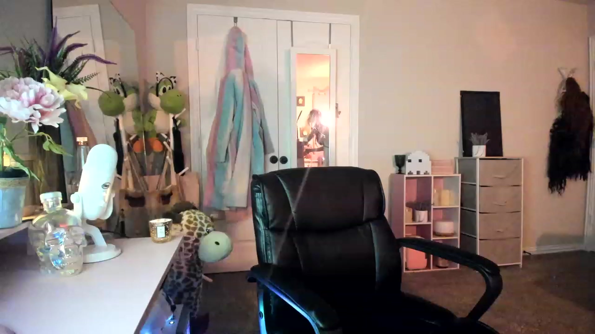 Gallery image thumbnail from AudryLikes's myfreecams stream on, 01/09/2023, 11:15 image 15 of 20