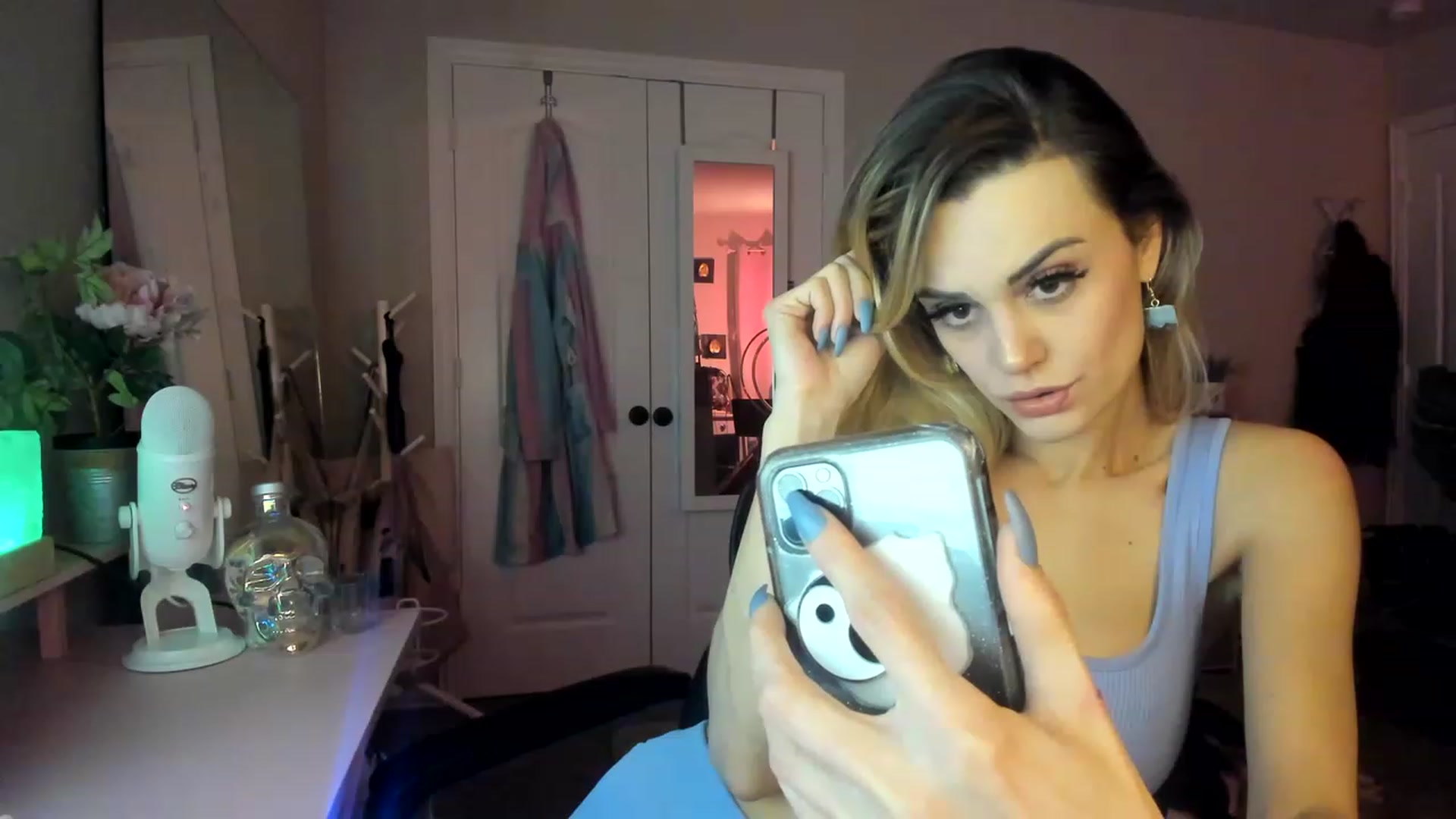 Gallery image thumbnail from AudryLikes's myfreecams stream on, 01/16/2023, 03:54 image 20 of 20