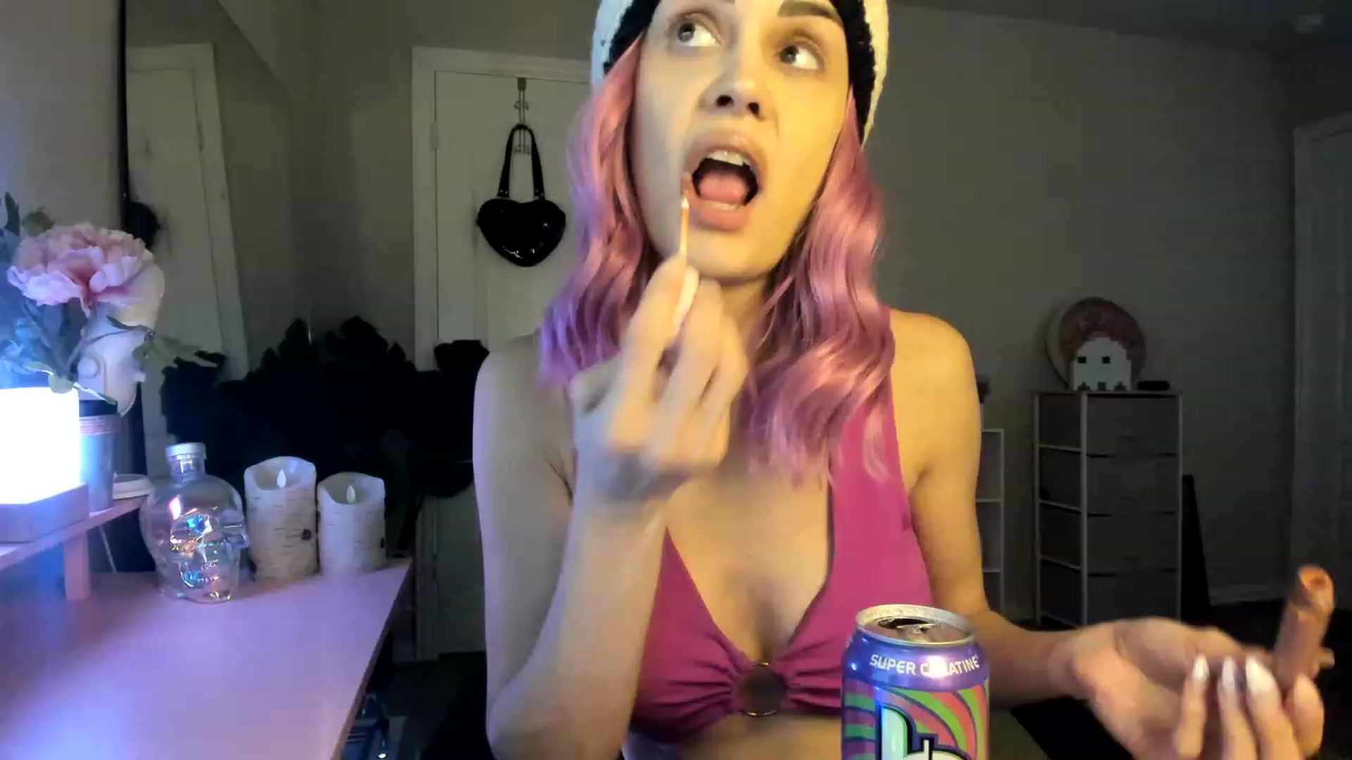 Gallery image thumbnail from AudryLikes's myfreecams stream on, 01/21/2023, 05:31 image 4 of 20