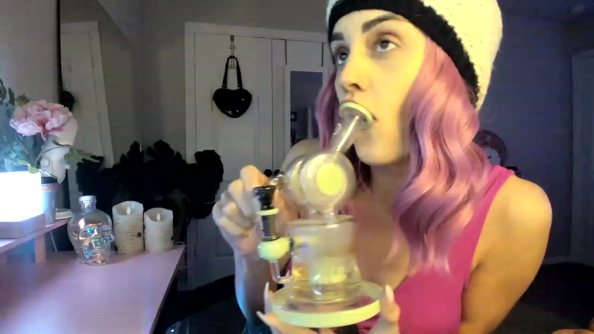Gallery image thumbnail from AudryLikes's myfreecams stream on, 01/21/2023, 05:31 image 8 of 20