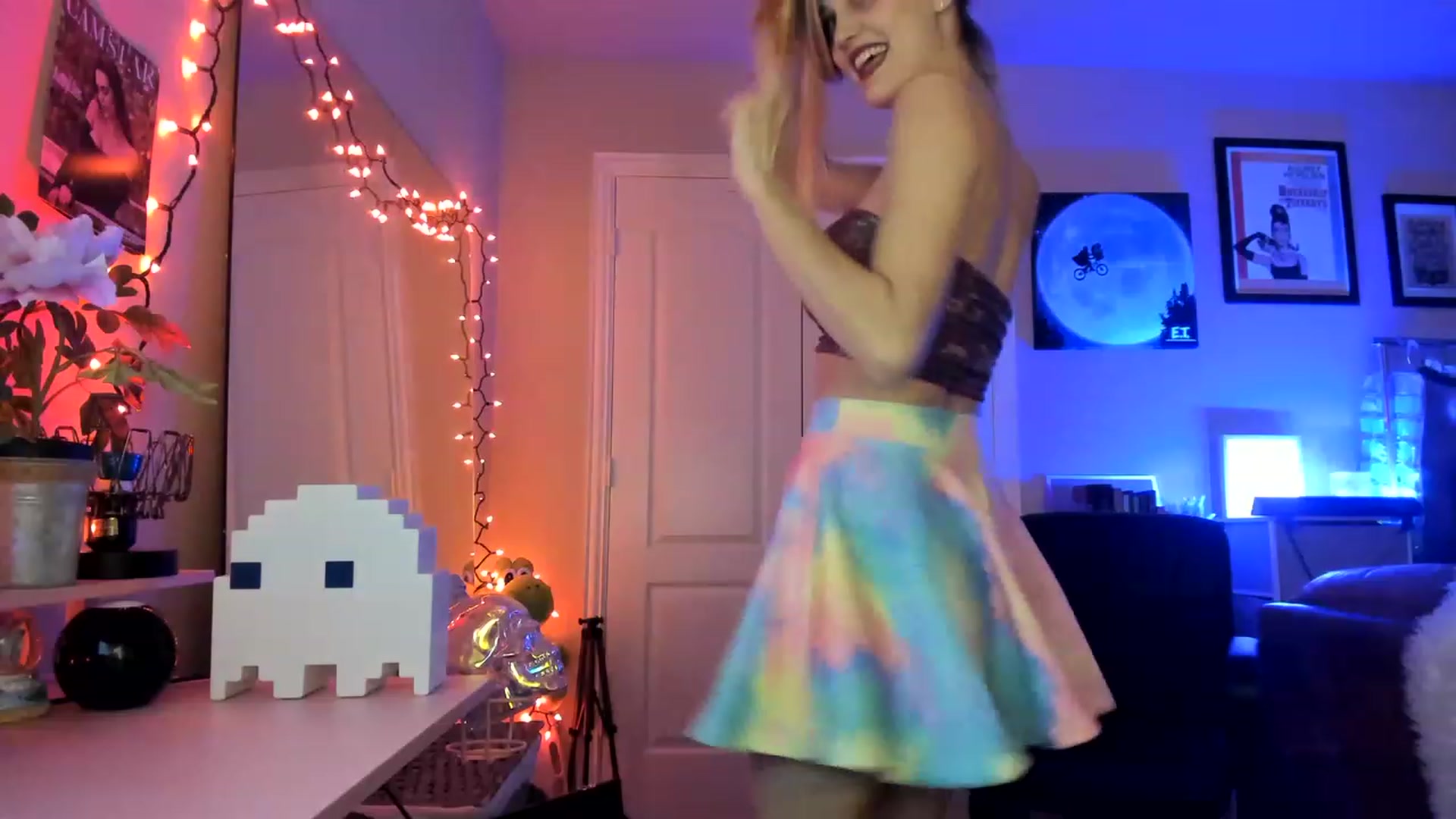Gallery image thumbnail from AudryLikes's myfreecams stream on, 02/02/2023, 03:49 image 13 of 20