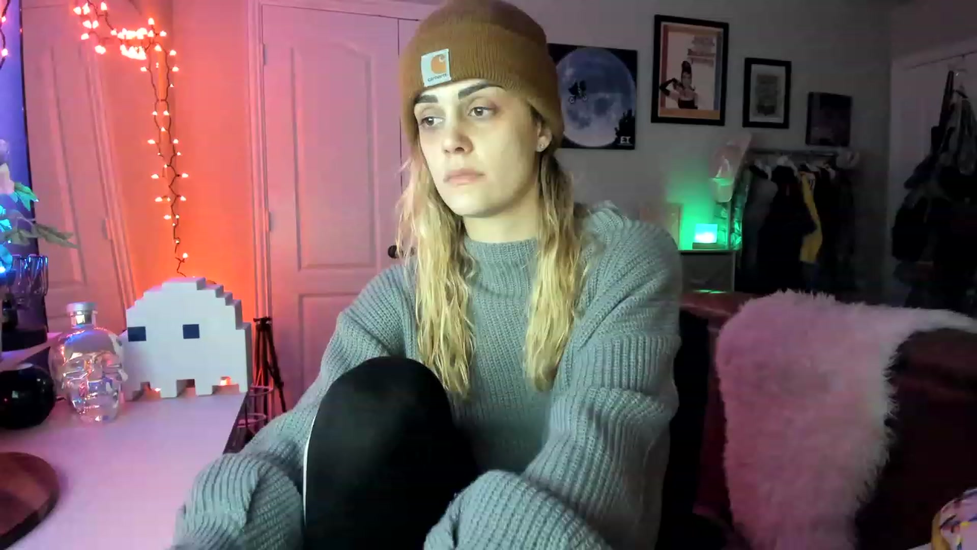 Gallery image thumbnail from AudryLikes's myfreecams stream on, 02/02/2023, 12:02 image 10 of 20
