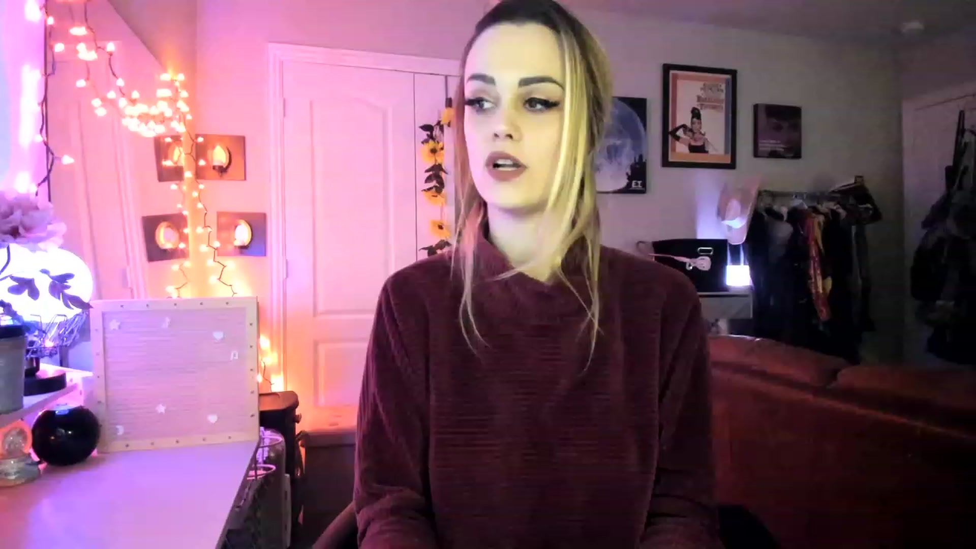 Gallery image thumbnail from AudryLikes's myfreecams stream on, 02/03/2023, 02:56 image 6 of 20
