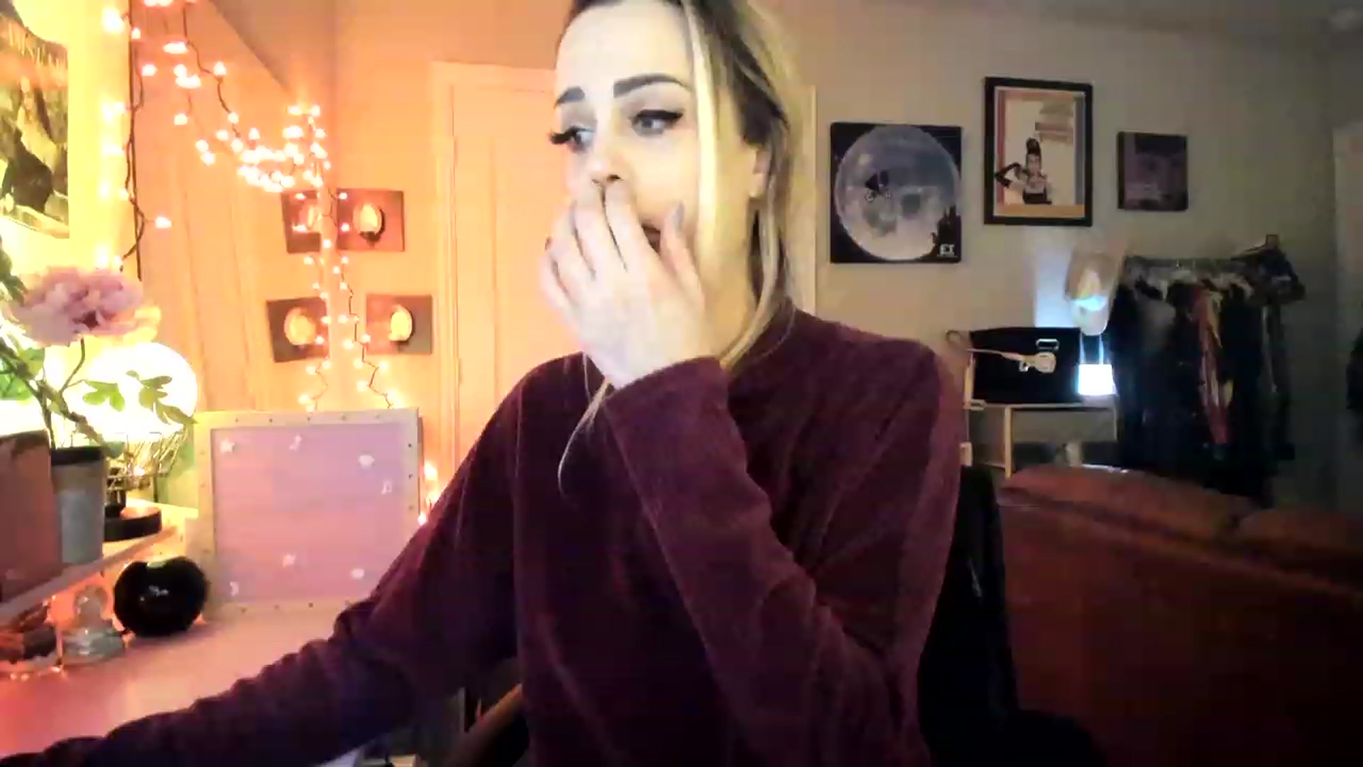 Gallery image thumbnail from AudryLikes's myfreecams stream on, 02/03/2023, 02:56 image 8 of 20