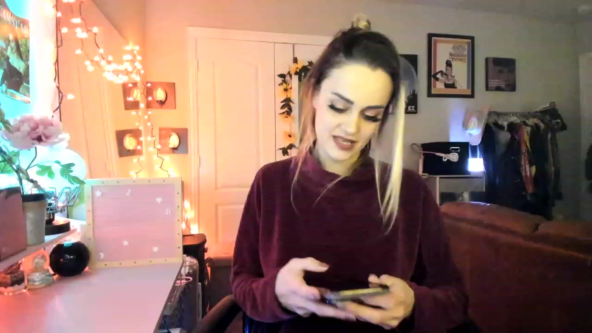 Gallery image thumbnail from AudryLikes's myfreecams stream on, 02/03/2023, 02:56 image 9 of 20