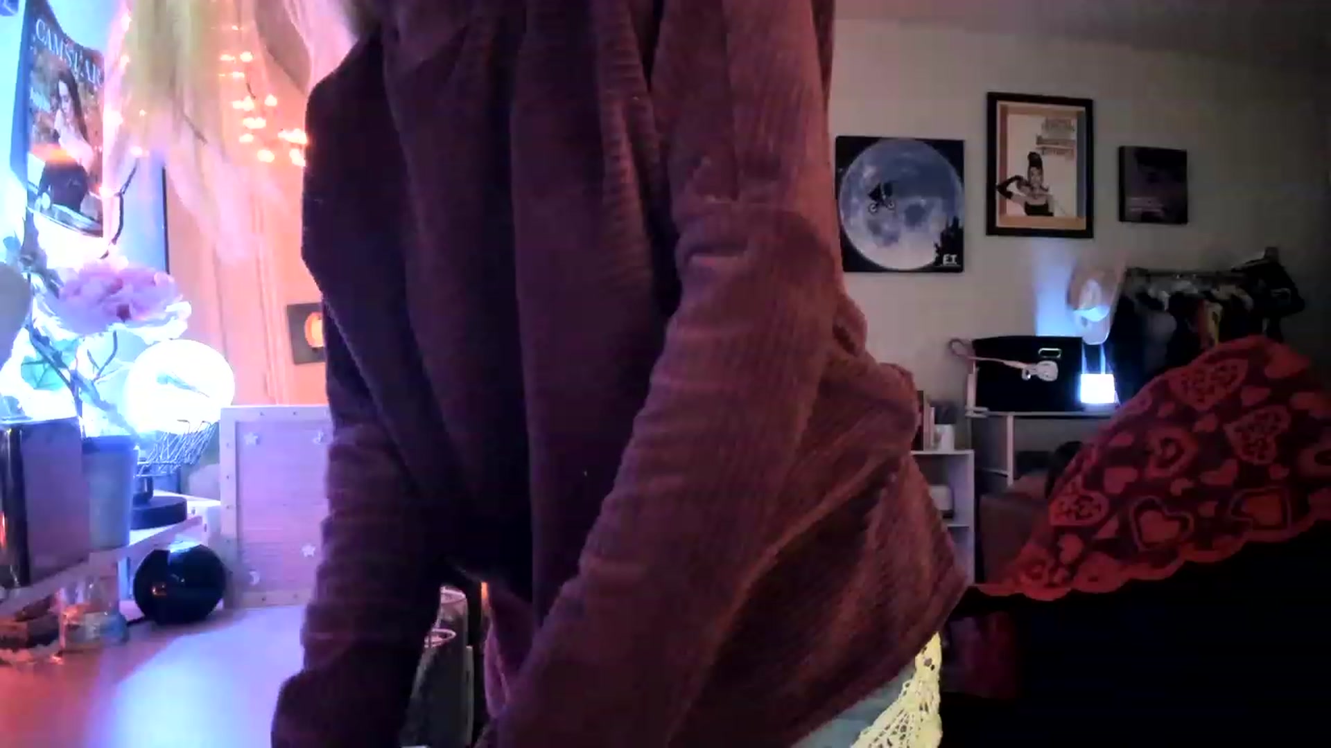 Gallery image thumbnail from AudryLikes's myfreecams stream on, 02/03/2023, 02:56 image 2 of 20