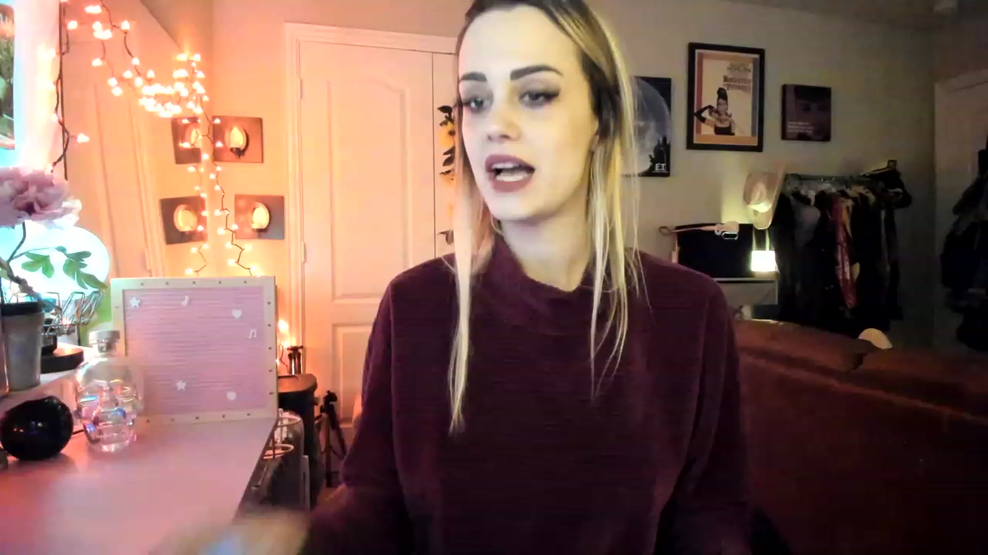 Gallery image thumbnail from AudryLikes's myfreecams stream on, 02/03/2023, 02:56 image 17 of 20