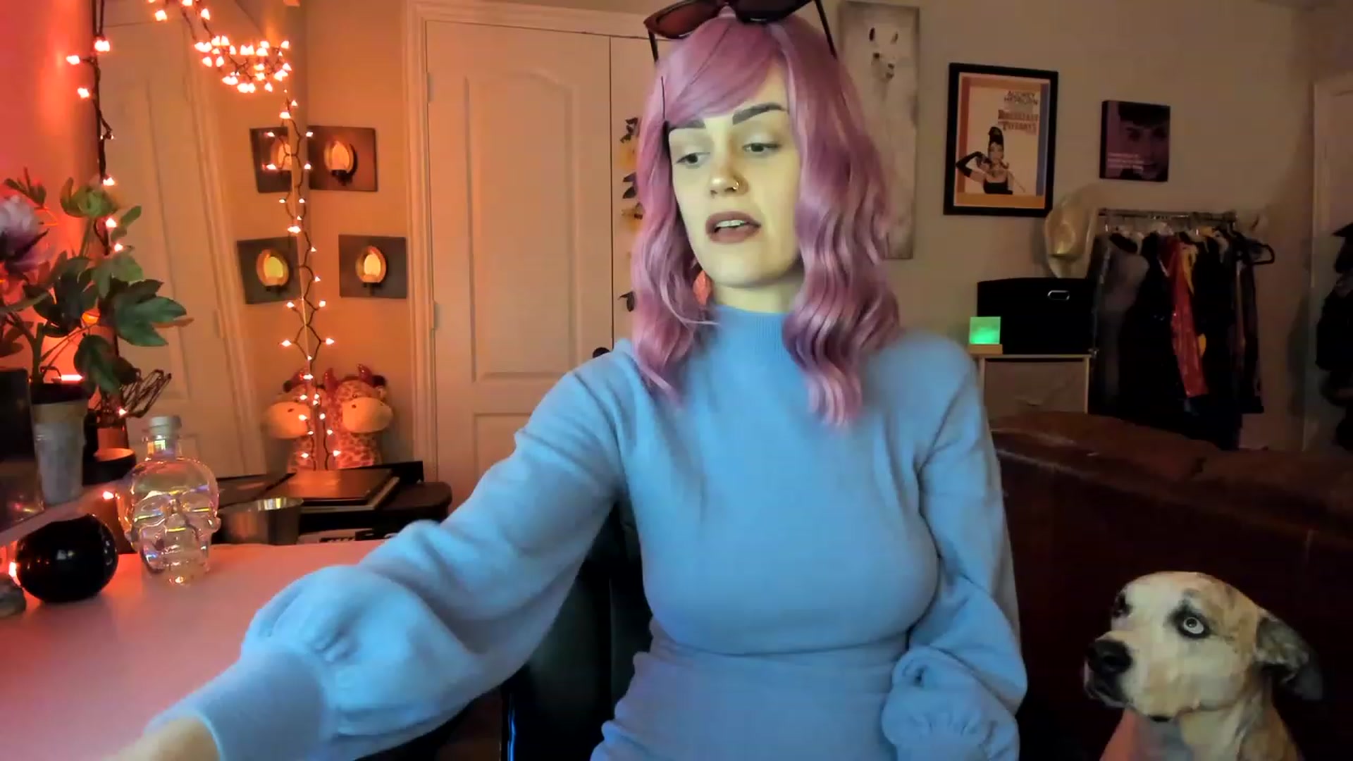 Gallery image thumbnail from AudryLikes's myfreecams stream on, 02/04/2023, 07:45 image 5 of 20