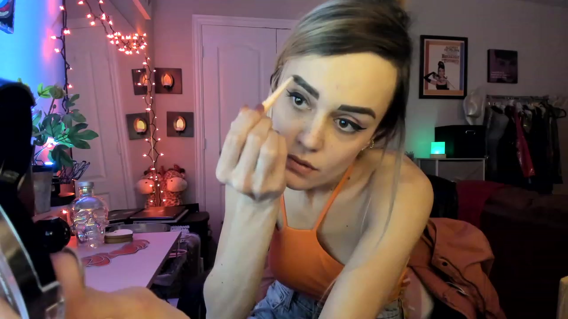 Gallery image thumbnail from AudryLikes's myfreecams stream on, 02/05/2023, 04:09 image 15 of 20