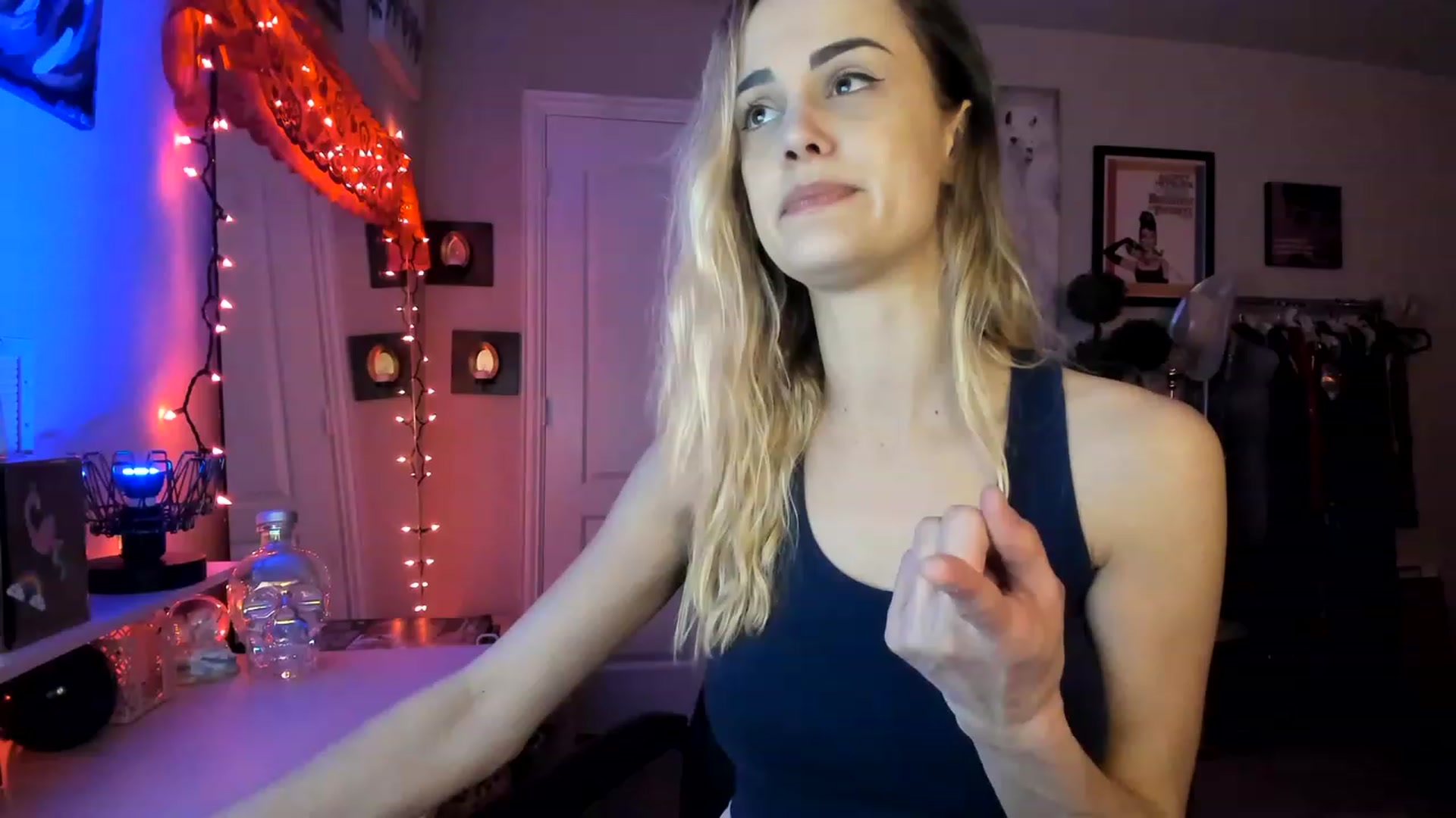 Gallery image thumbnail from AudryLikes's myfreecams stream on, 02/12/2023, 03:19 image 5 of 20