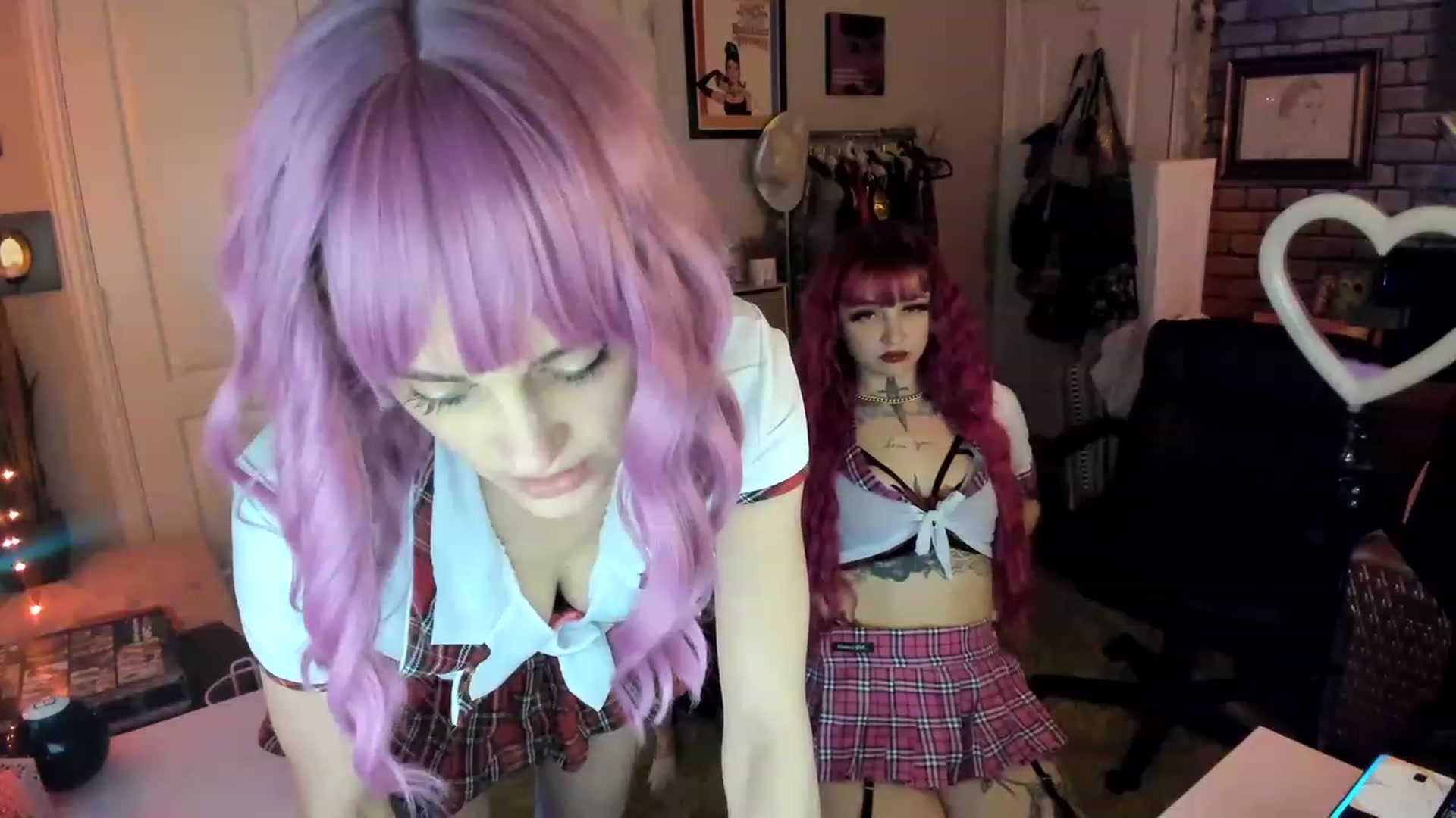 Gallery image thumbnail from AudryLikes's myfreecams stream on, 02/17/2023, 07:00 image 2 of 20