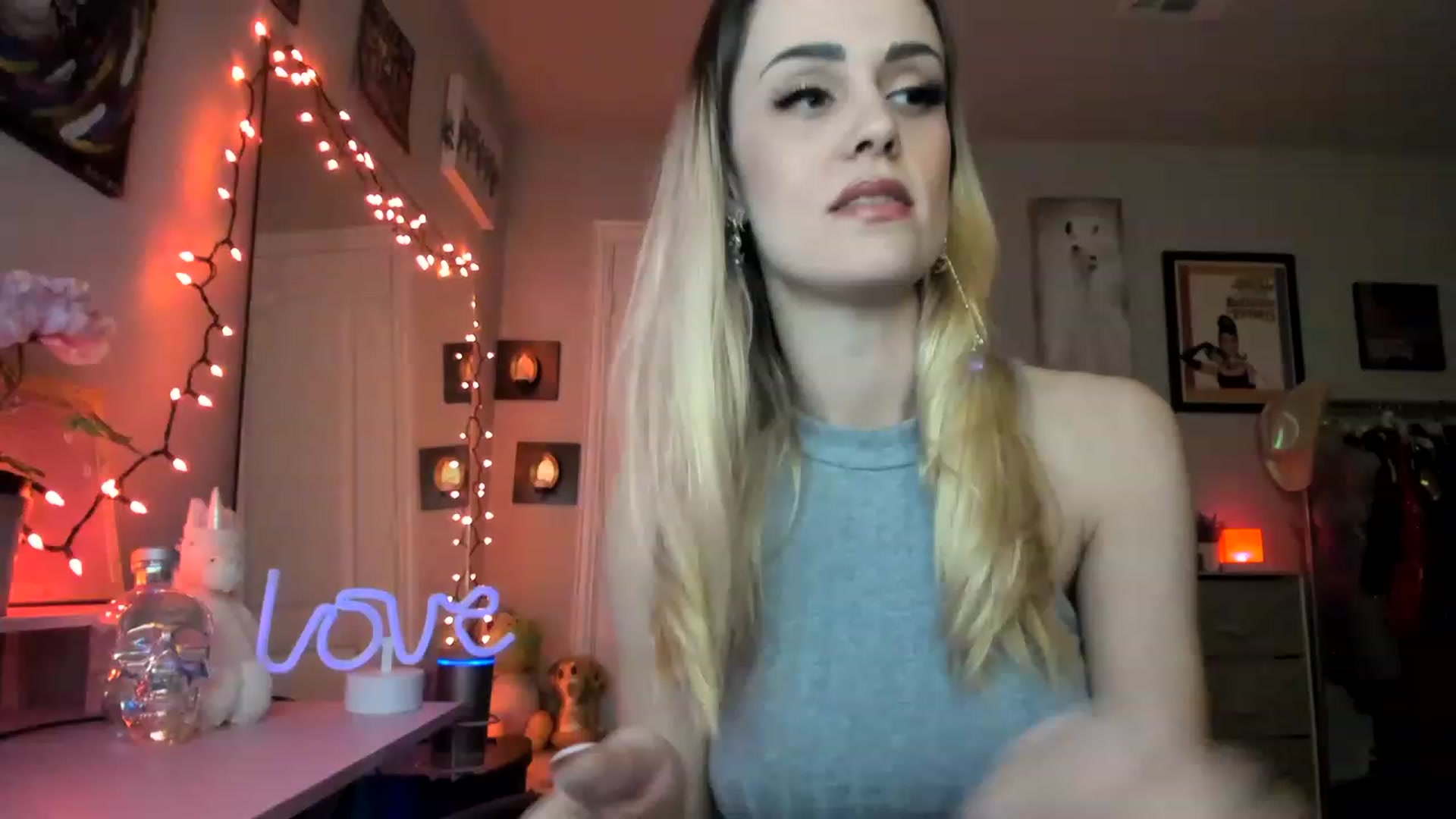 Gallery image thumbnail from AudryLikes's myfreecams stream on, 03/06/2023, 04:19 image 16 of 20