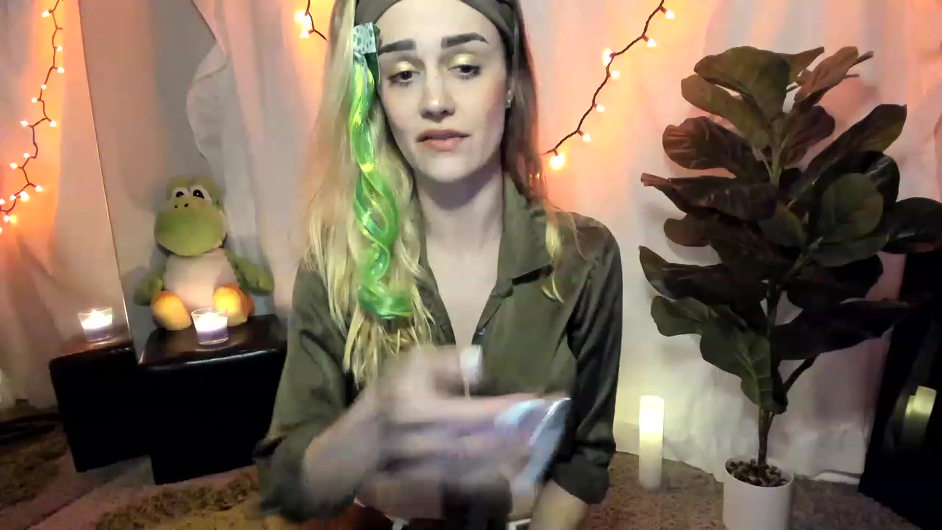 Gallery image thumbnail from AudryLikes's myfreecams stream on, 03/16/2023, 22:22 image 15 of 20