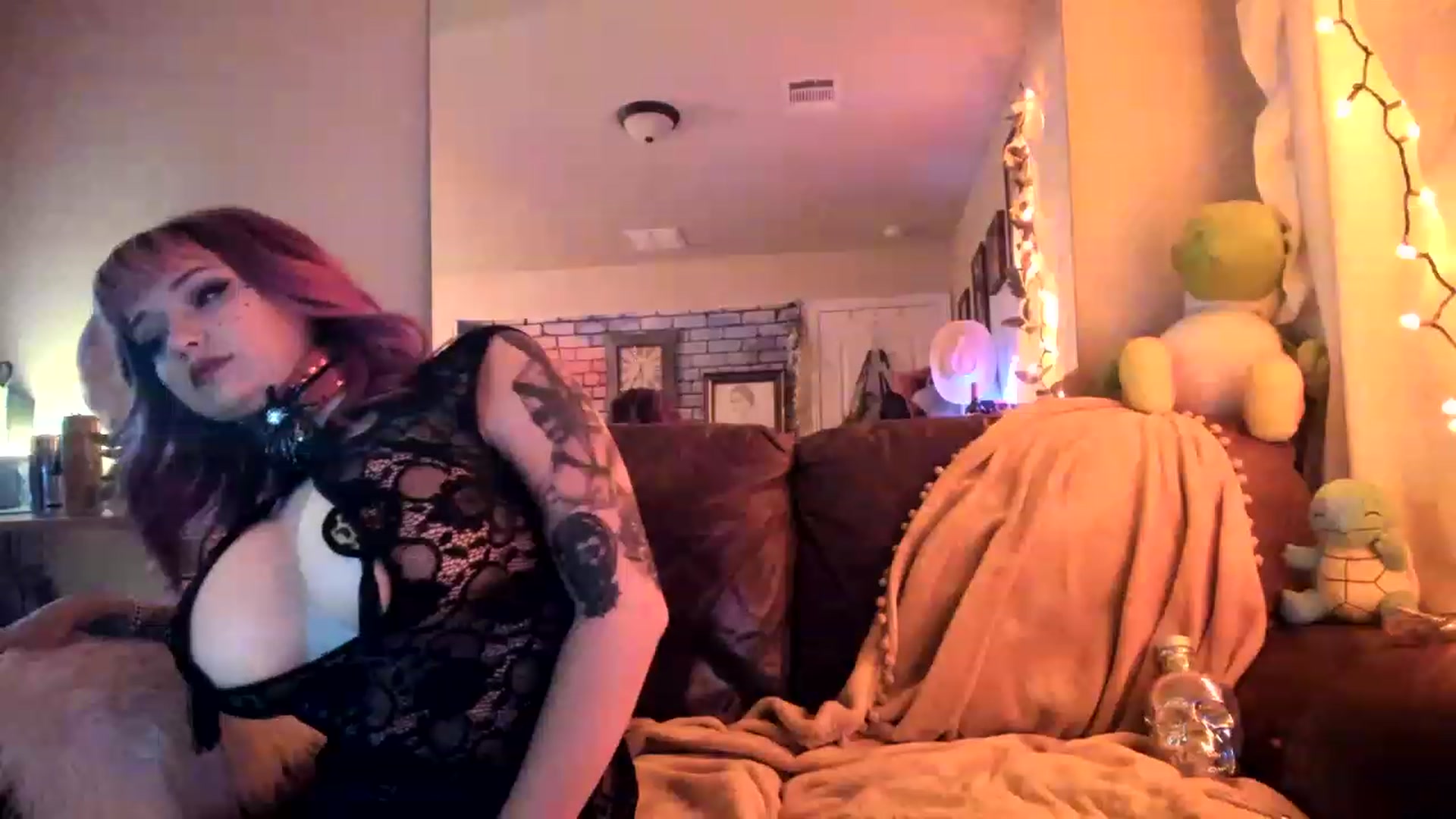Gallery image thumbnail from AudryLikes's myfreecams stream on, 03/22/2023, 02:19 image 8 of 20