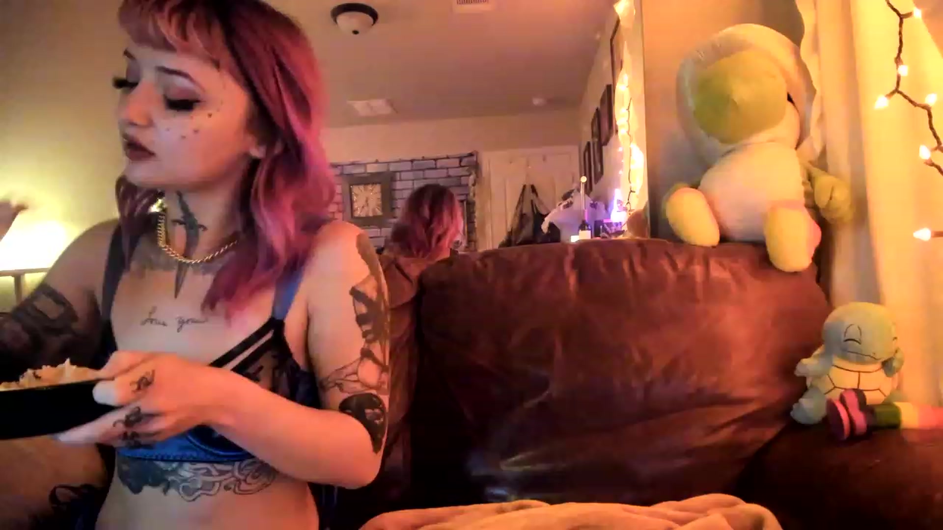 Gallery image thumbnail from AudryLikes's myfreecams stream on, 03/22/2023, 05:15 image 20 of 20