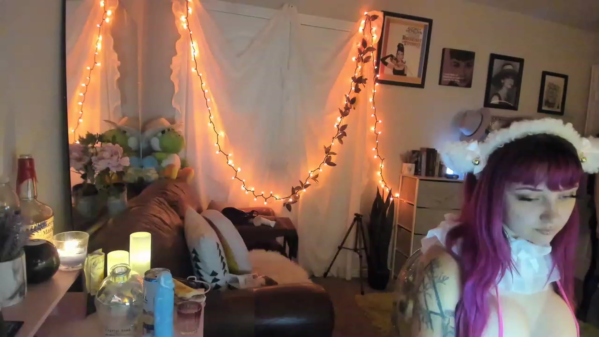 Gallery image thumbnail from AudryLikes's myfreecams stream on, 03/31/2023, 22:55 image 1 of 20