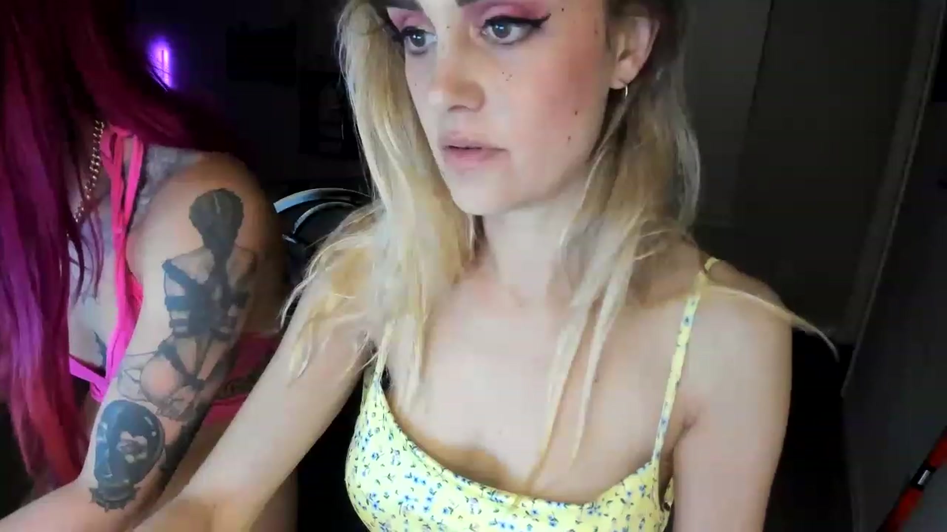 Gallery image thumbnail from AudryLikes's myfreecams stream on, 04/01/2023, 02:46 image 5 of 20