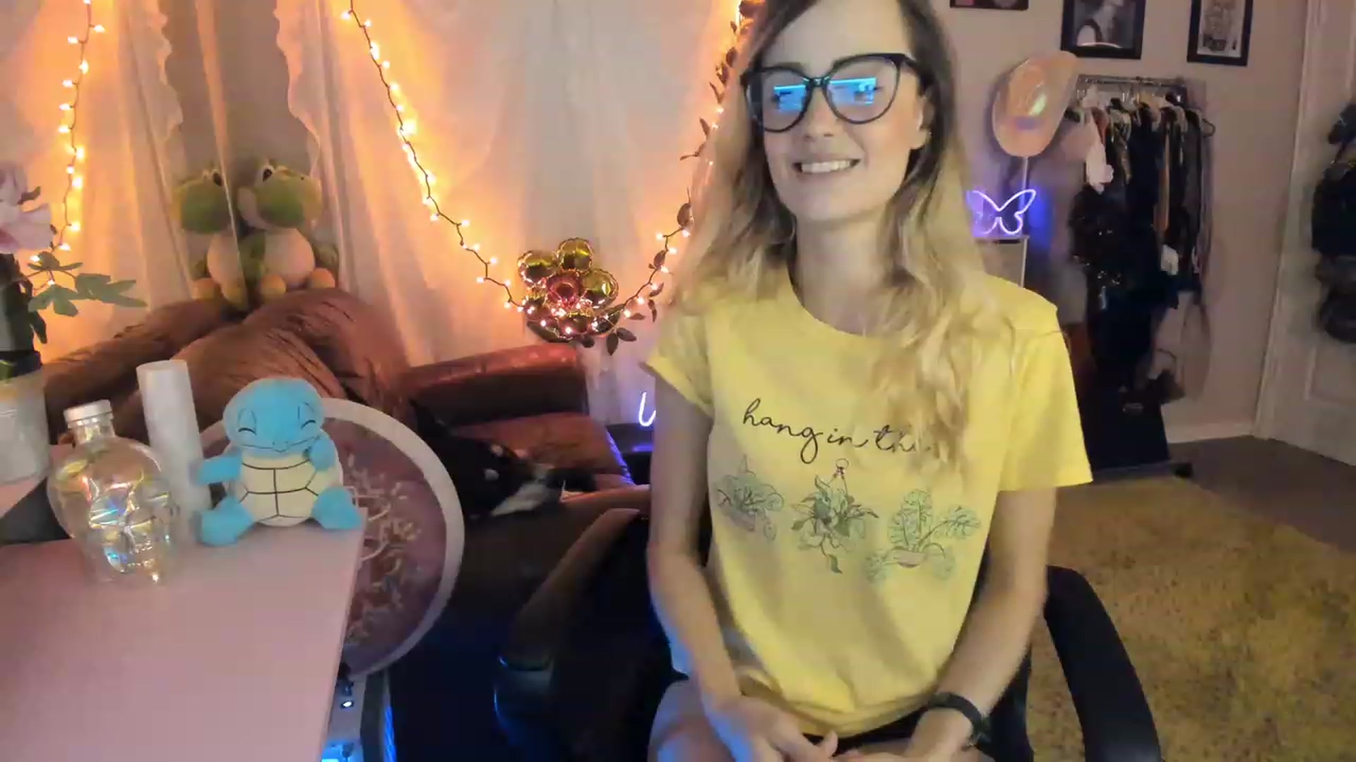 Gallery image thumbnail from AudryLikes's myfreecams stream on, 04/15/2023, 24:52 image 9 of 20