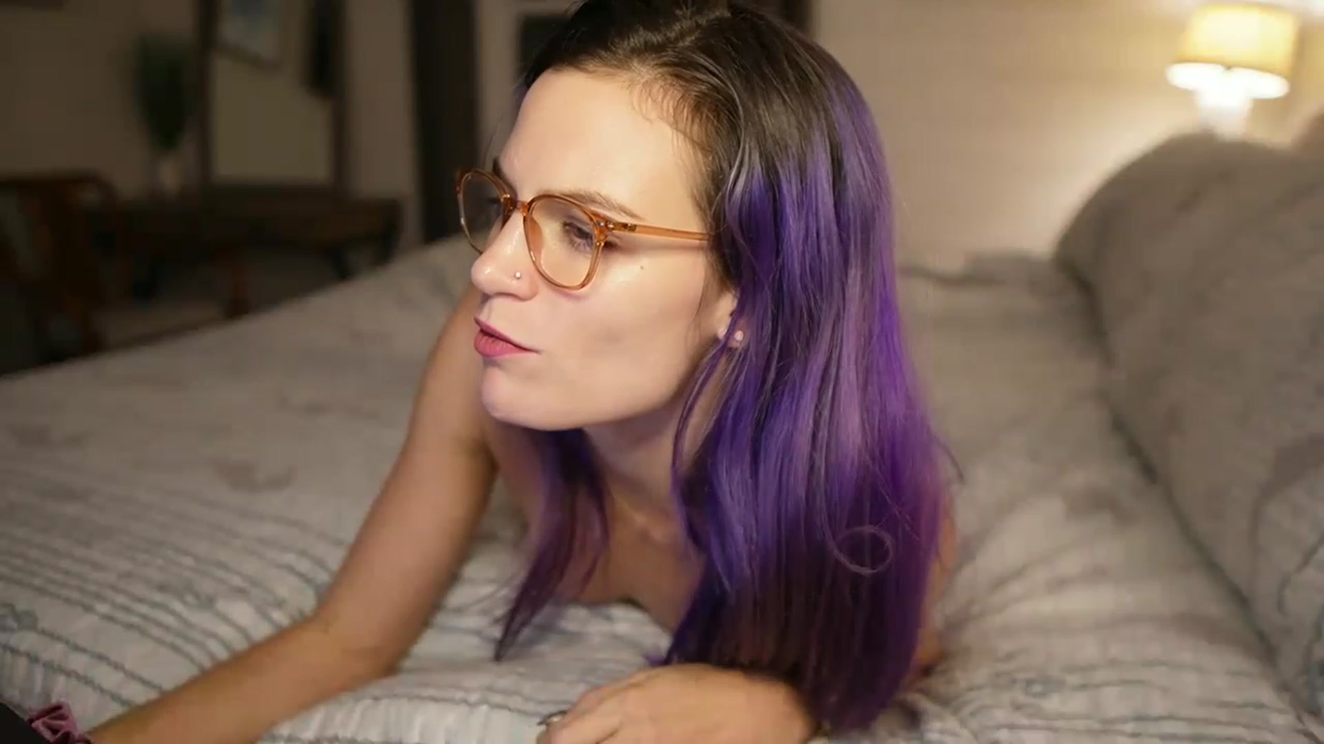 Gallery image thumbnail from AuntGia's myfreecams stream on, 12/08/2022, 06:49 image 14 of 20