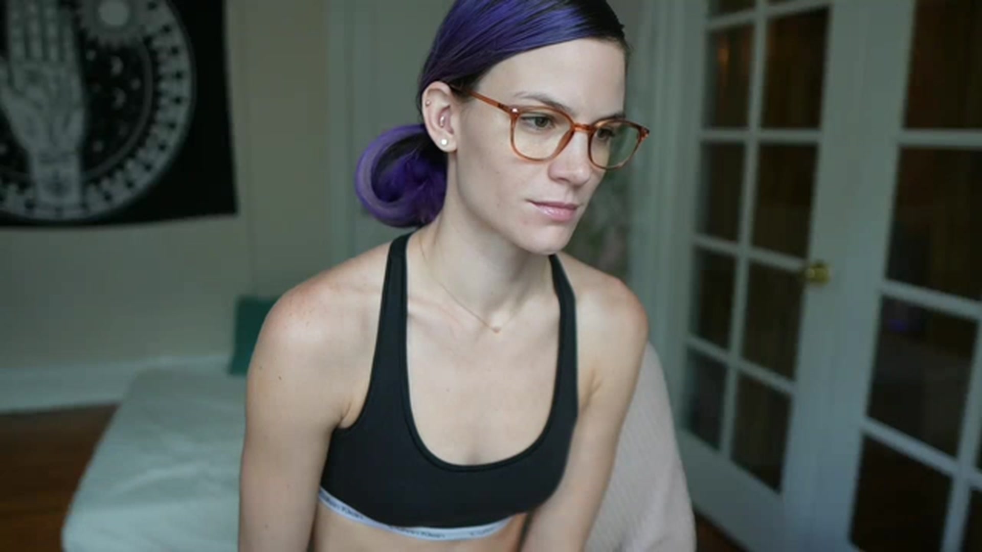 Gallery image thumbnail from AuntGia's myfreecams stream on, 12/09/2022, 18:10 image 15 of 20