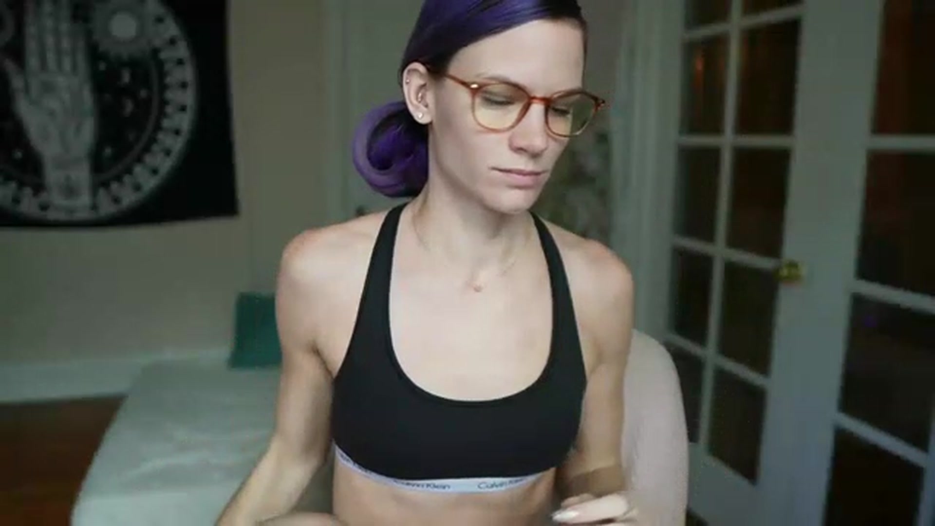 Gallery image thumbnail from AuntGia's myfreecams stream on, 12/09/2022, 18:10 image 3 of 20