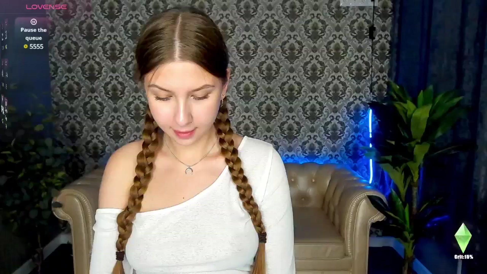 Gallery image thumbnail from AureliaBliss's myfreecams stream on, 06/15/2025, 20:06 image 13 of 20