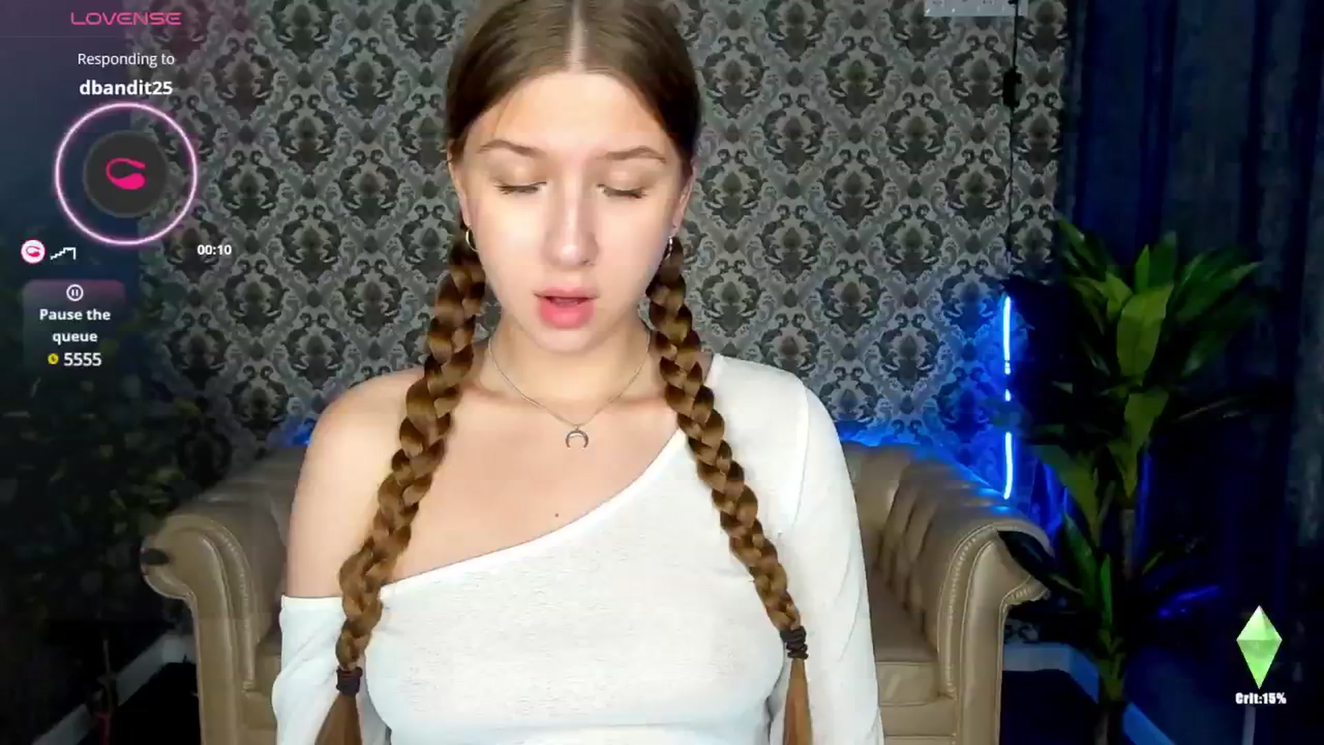 Gallery image thumbnail from AureliaBliss's myfreecams stream on, 06/15/2025, 20:06 image 17 of 20